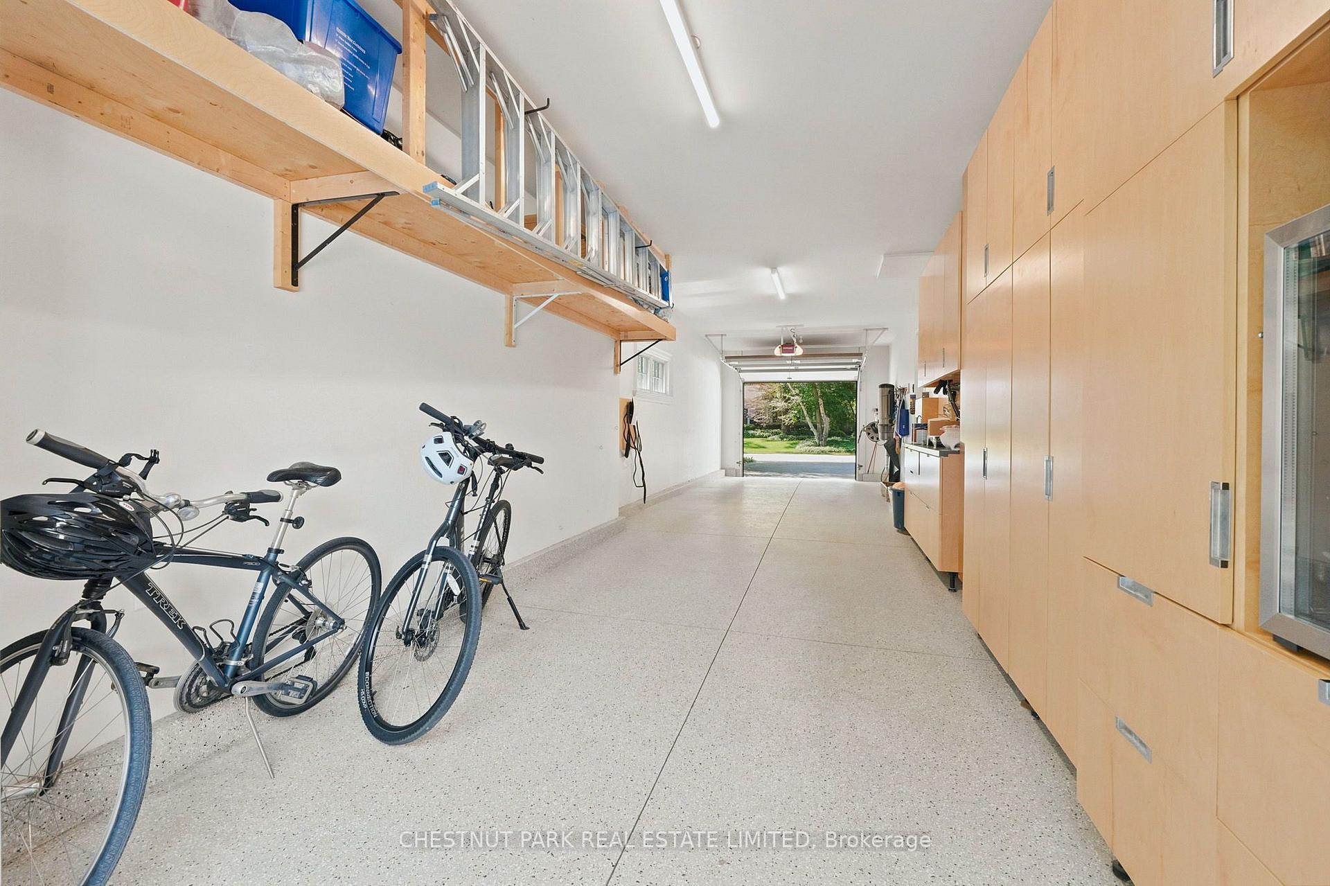 Photo 44 of 3226 Robert Street, Burlington, Roseland — HOMEH
