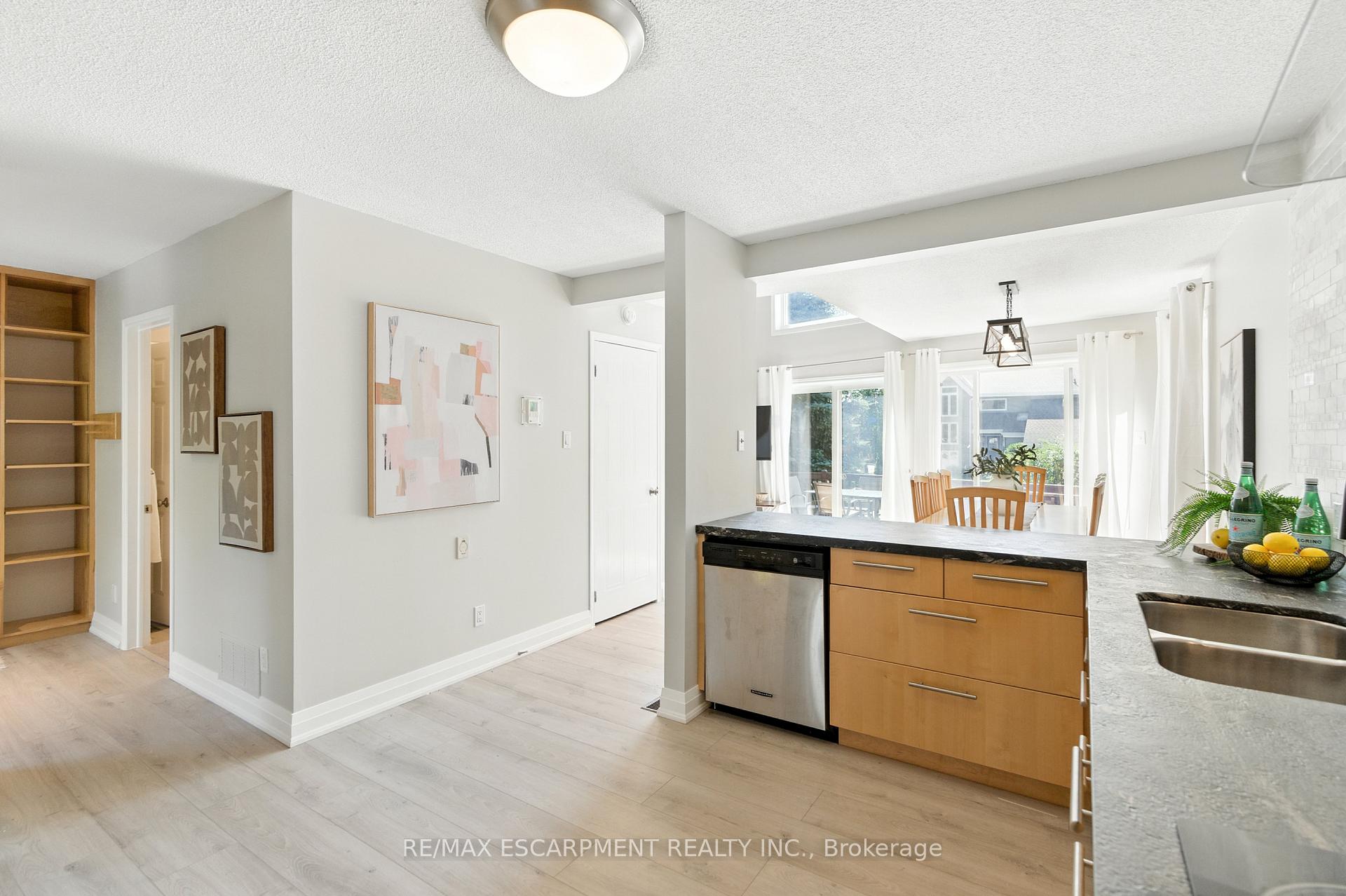 Photo 12 of 115 Pioneer Lane, Blue Mountains — HOMEH