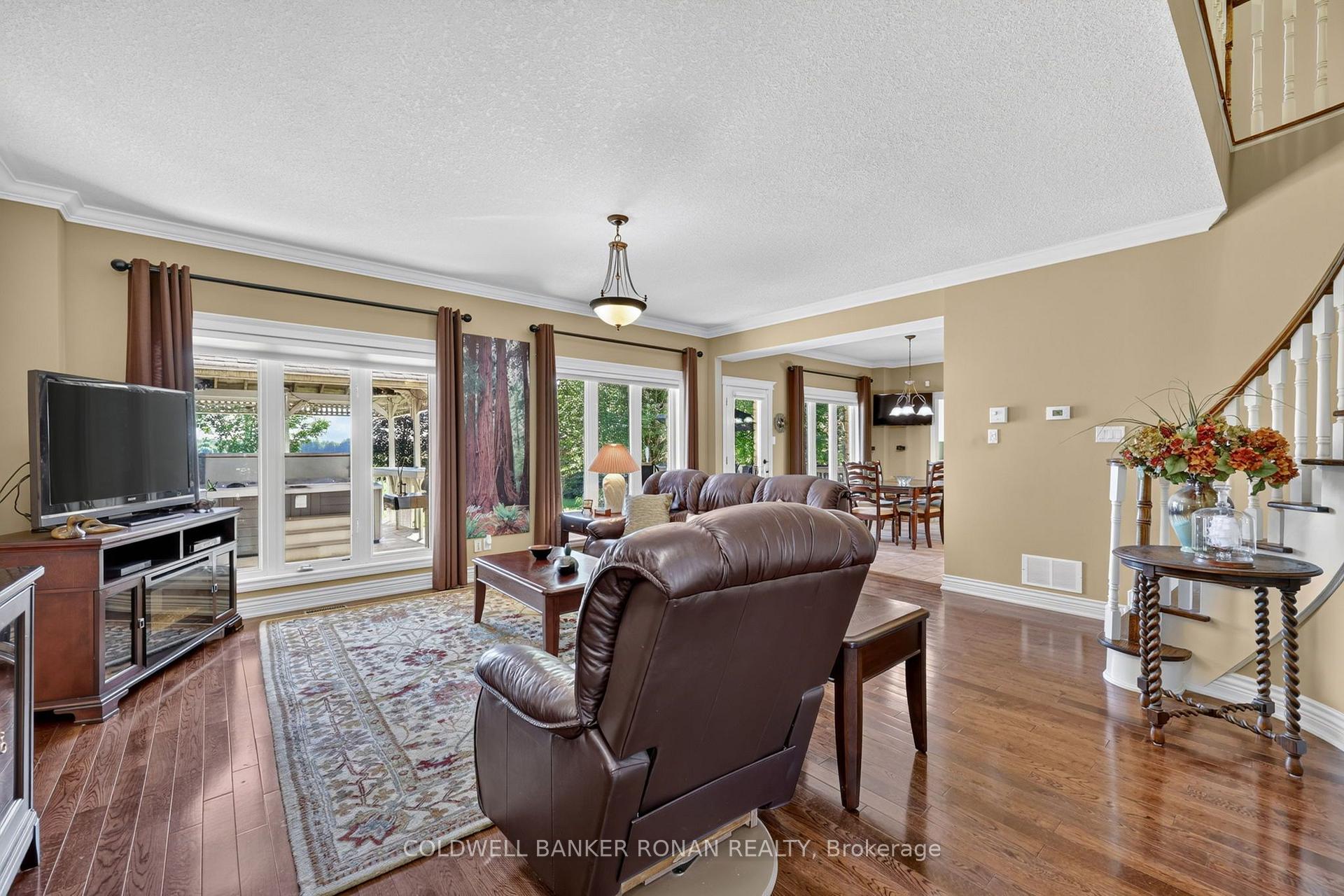 Photo 6 of 128 Denney Drive, Essa, Baxter — HOMEH