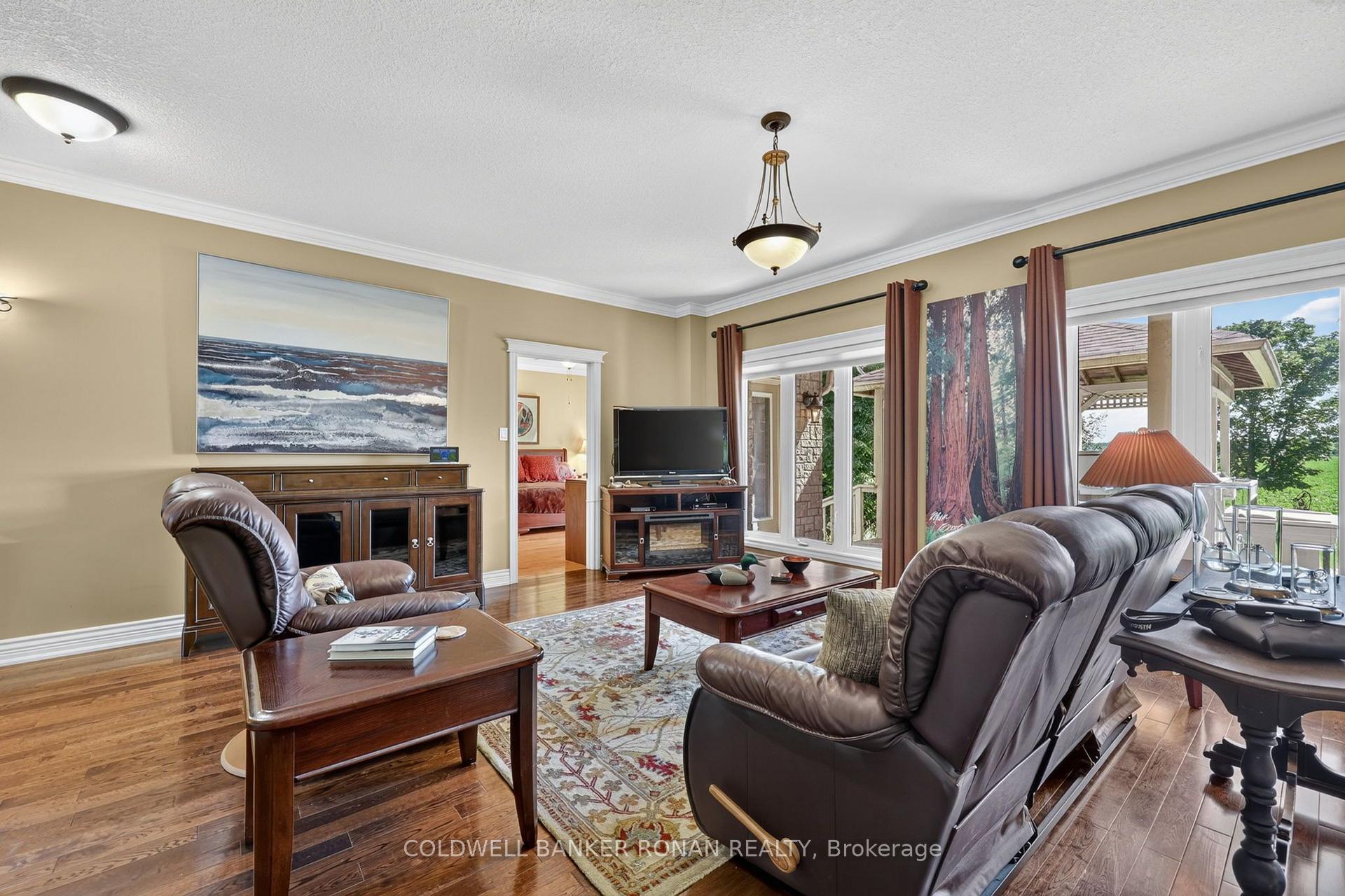 Photo 7 of 128 Denney Drive, Essa, Baxter — HOMEH