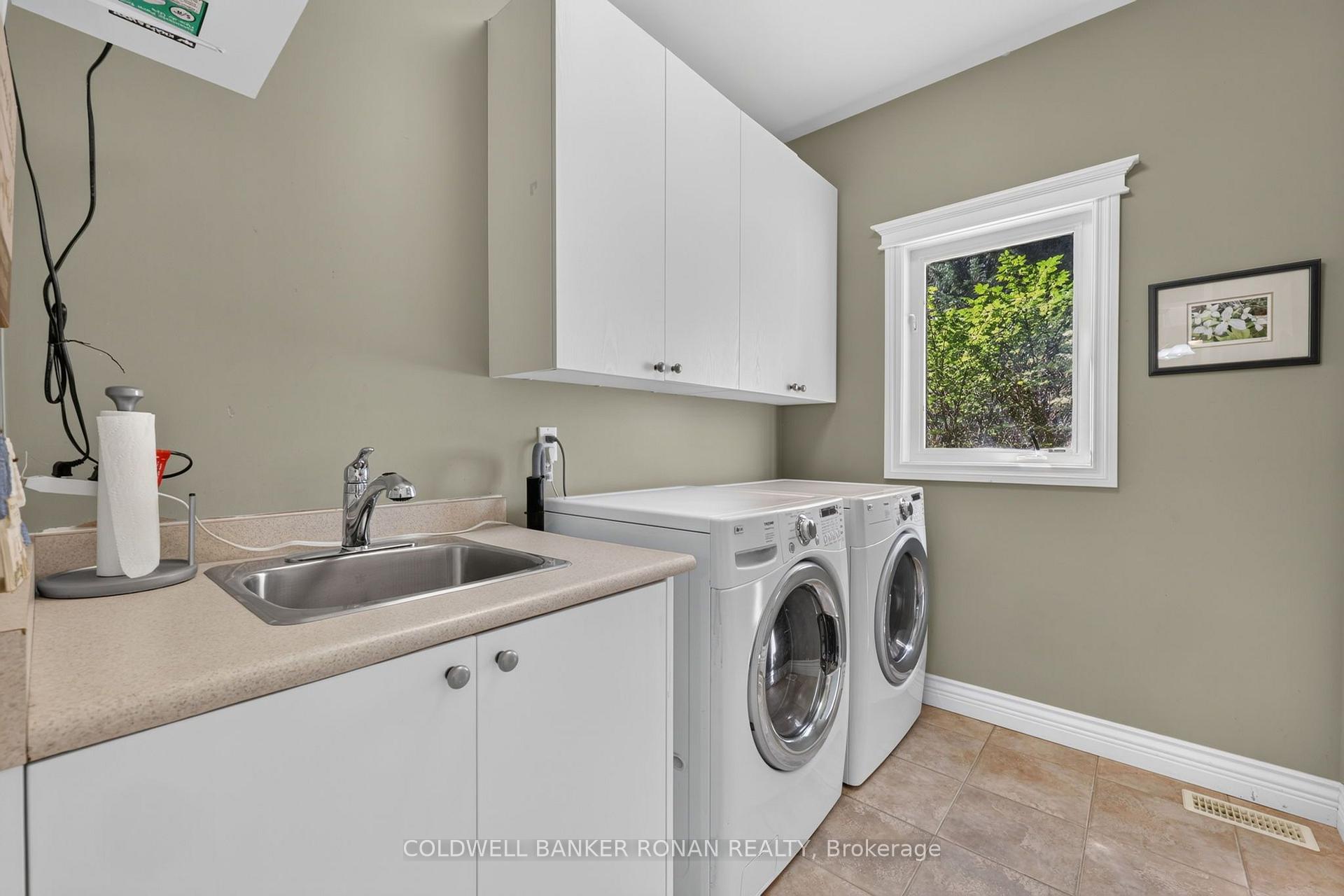 Photo 23 of 128 Denney Drive, Essa, Baxter — HOMEH