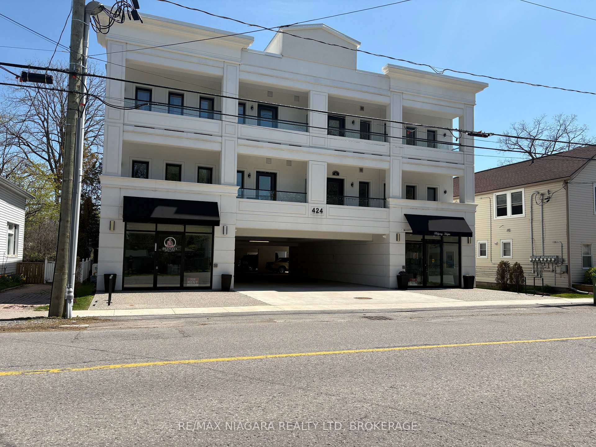 Photo of Unit 207, 424 Ridge Road N