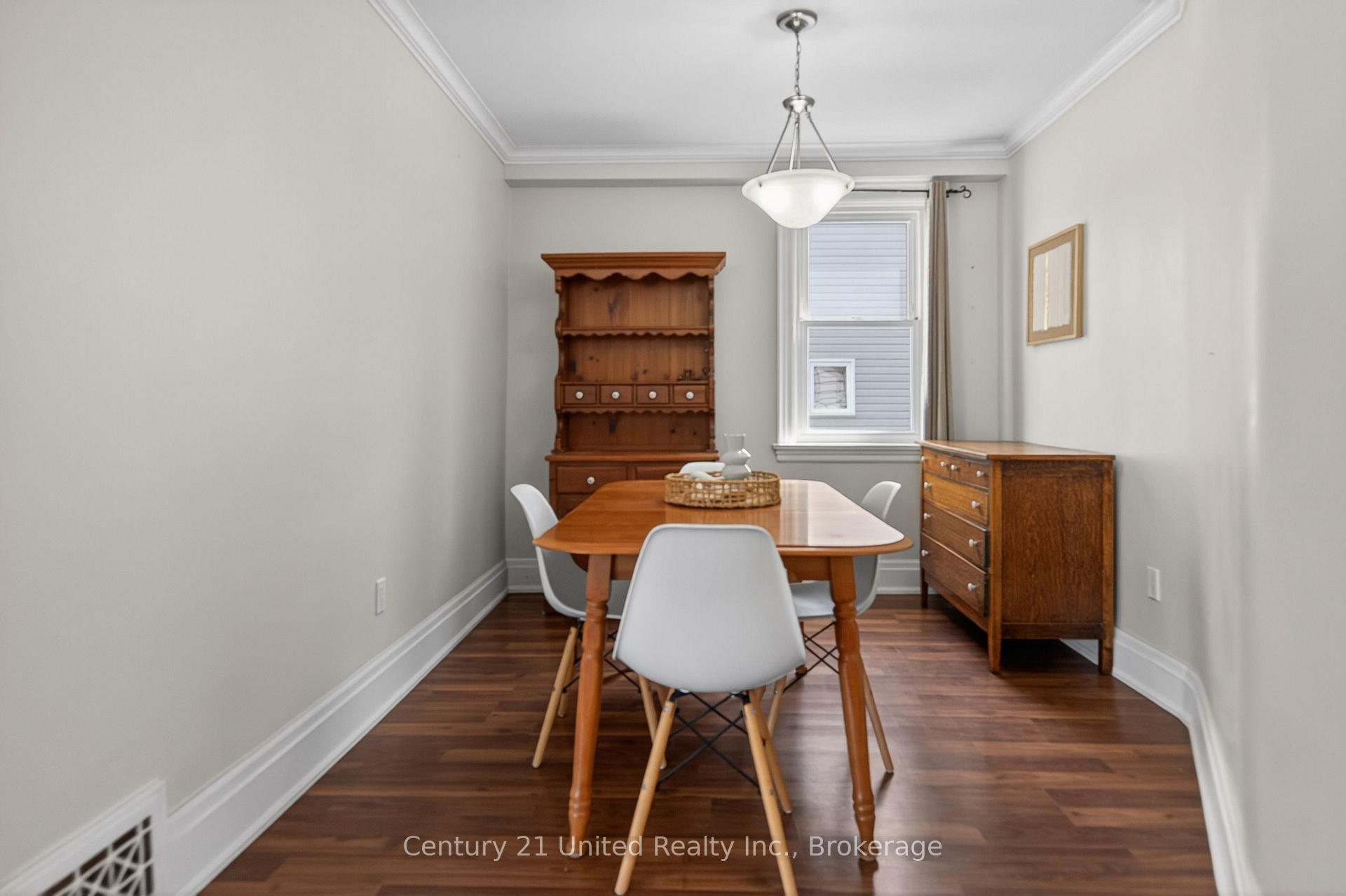 Photo 12 of 810 Byron Street S, Whitby, Downtown Whitby — HOMEH
