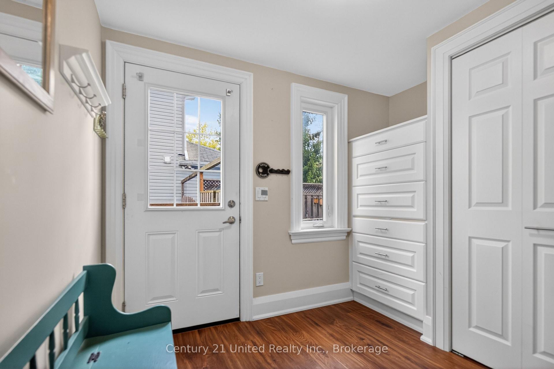Photo 22 of 810 Byron Street S, Whitby, Downtown Whitby — HOMEH