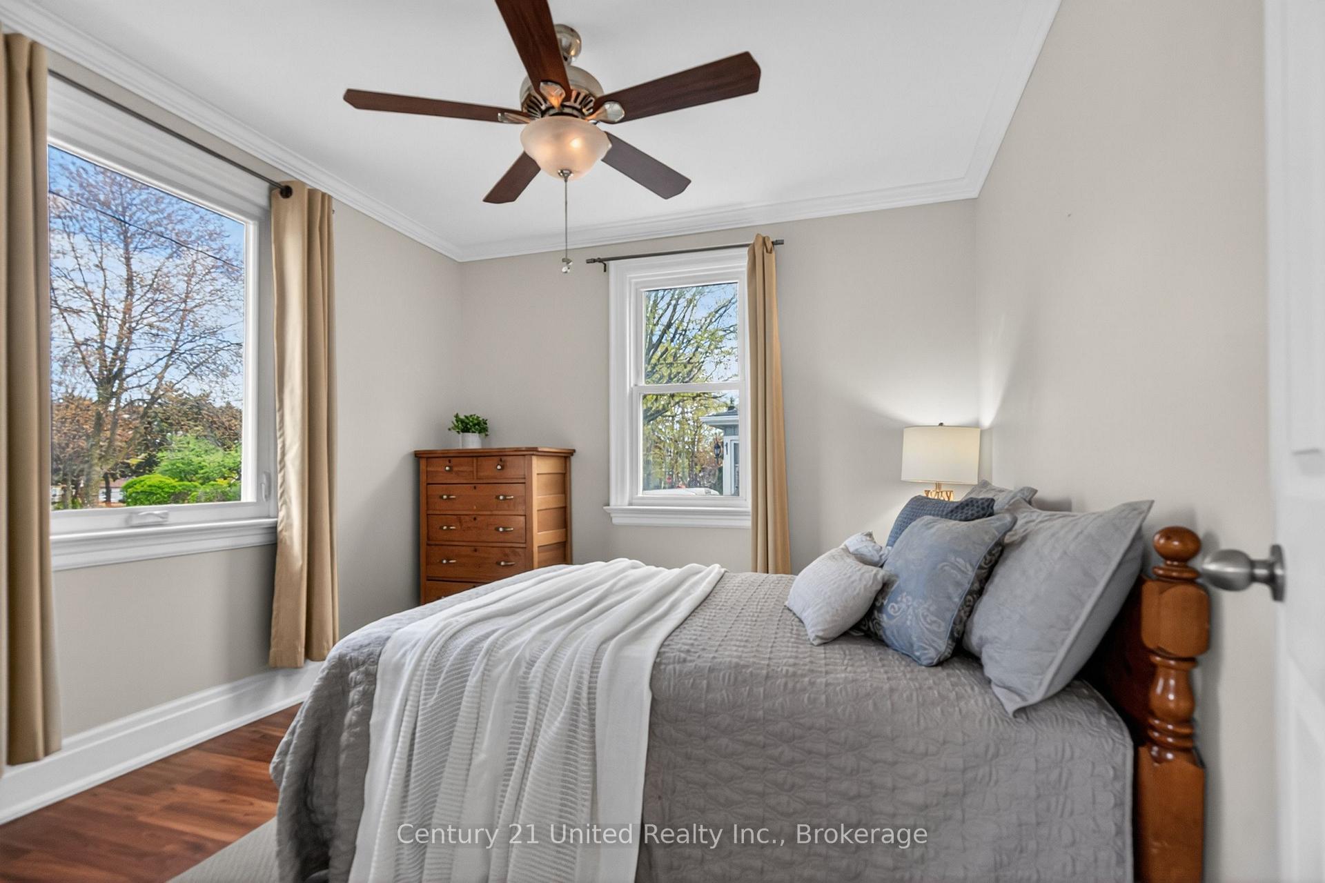 Photo 25 of 810 Byron Street S, Whitby, Downtown Whitby — HOMEH