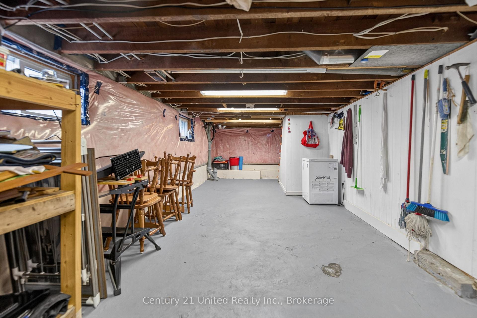 Photo 35 of 810 Byron Street S, Whitby, Downtown Whitby — HOMEH