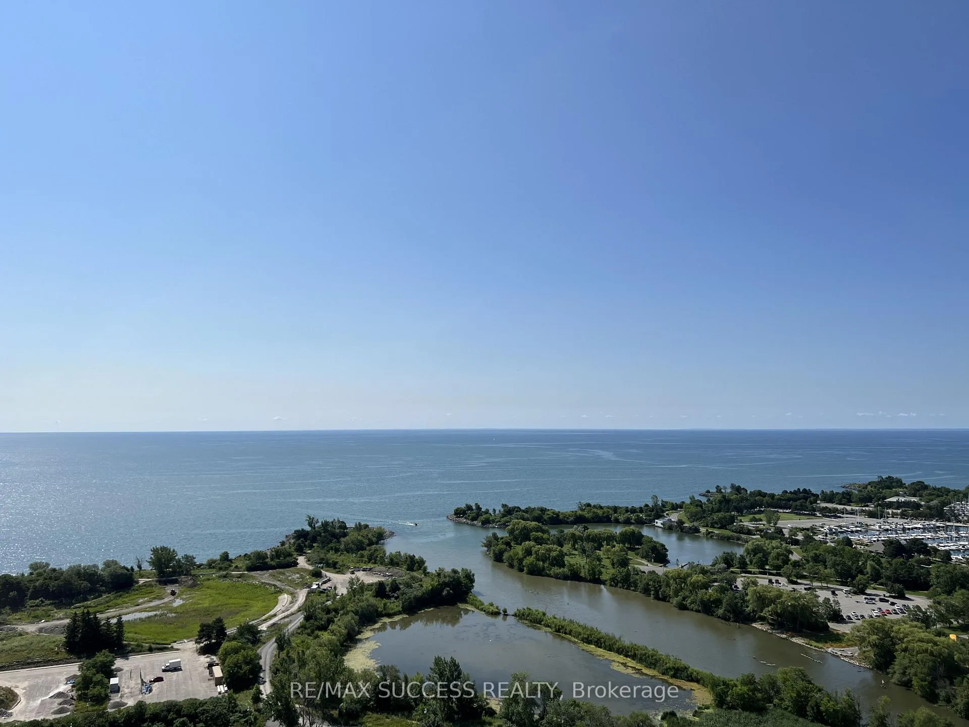 Front of Unit 2617, 30 Shore Breeze Drive