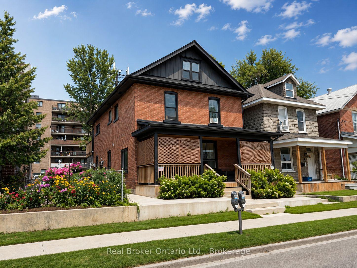 Front of 66 Nottawasaga Street