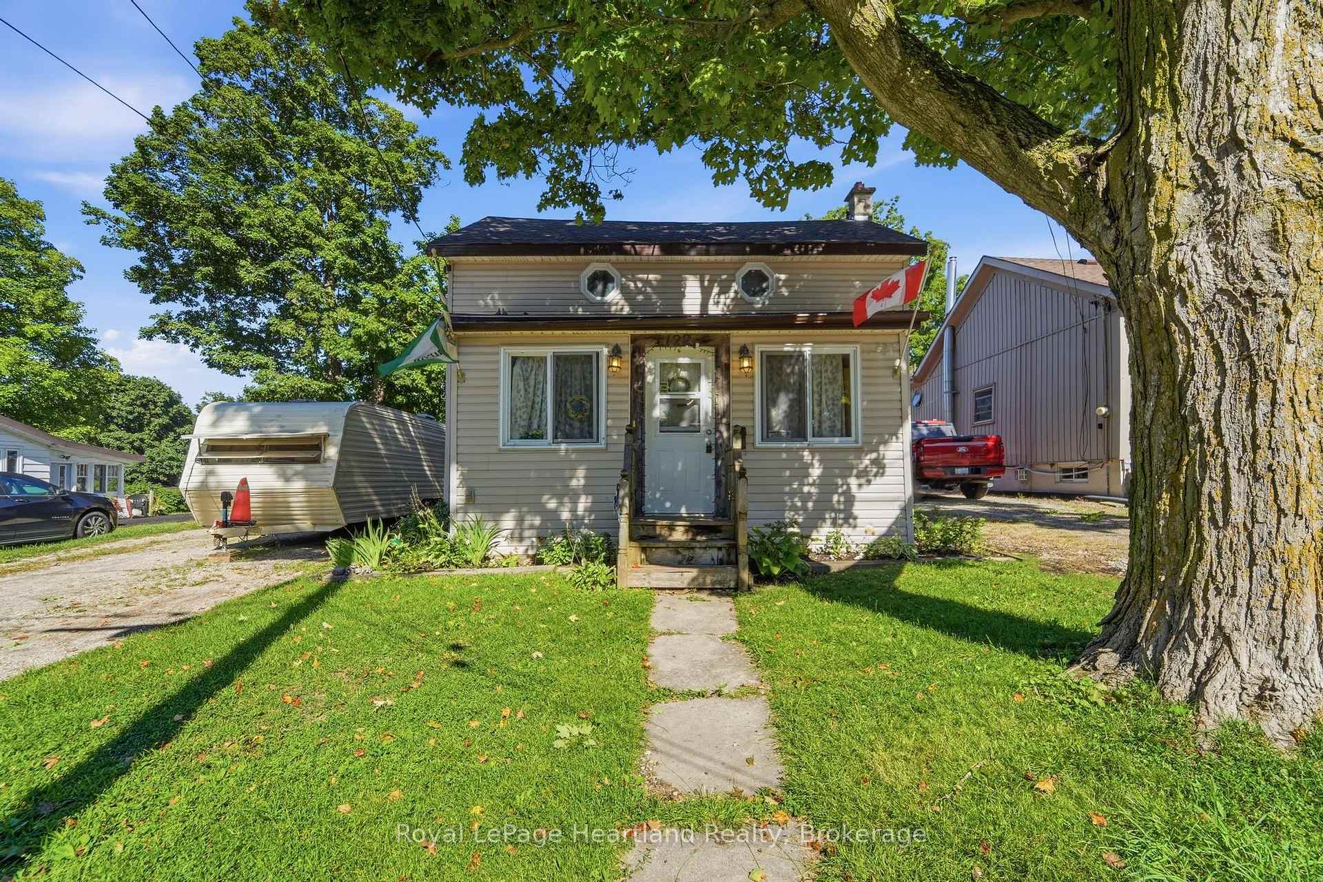 Photo 1 of 122 Fulton Street, Central Huron, Clinton — HOMEH