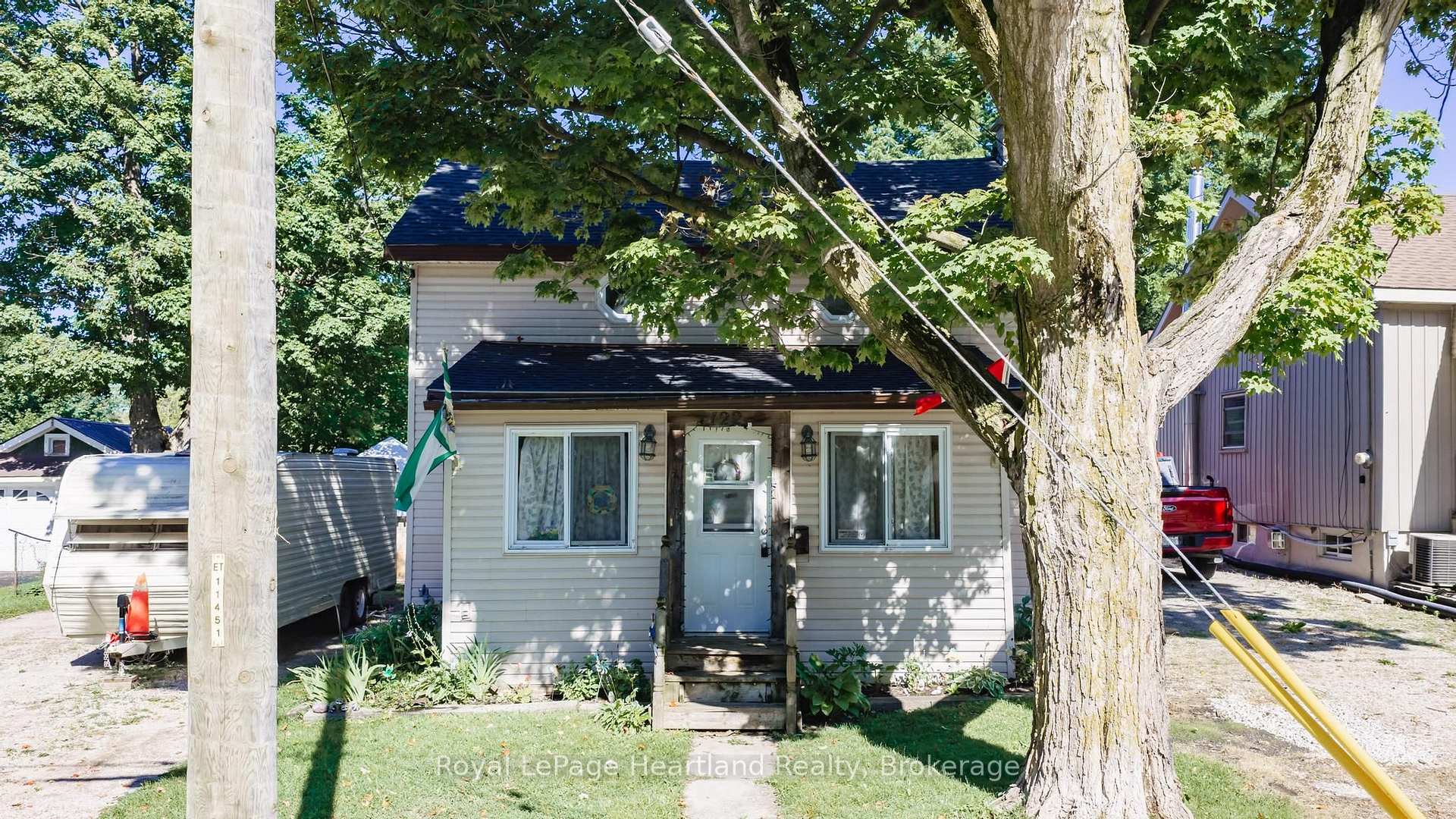 Photo 3 of 122 Fulton Street, Central Huron, Clinton — HOMEH