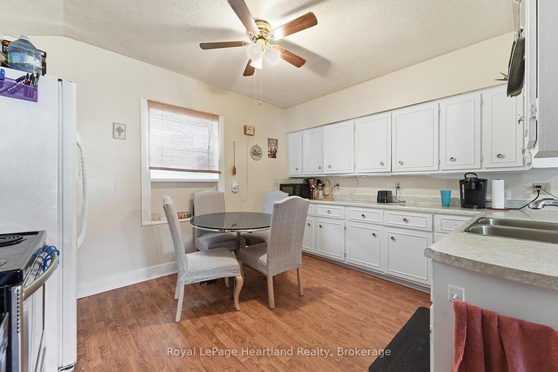 Photo 11 of 122 Fulton Street, Central Huron, Clinton — HOMEH