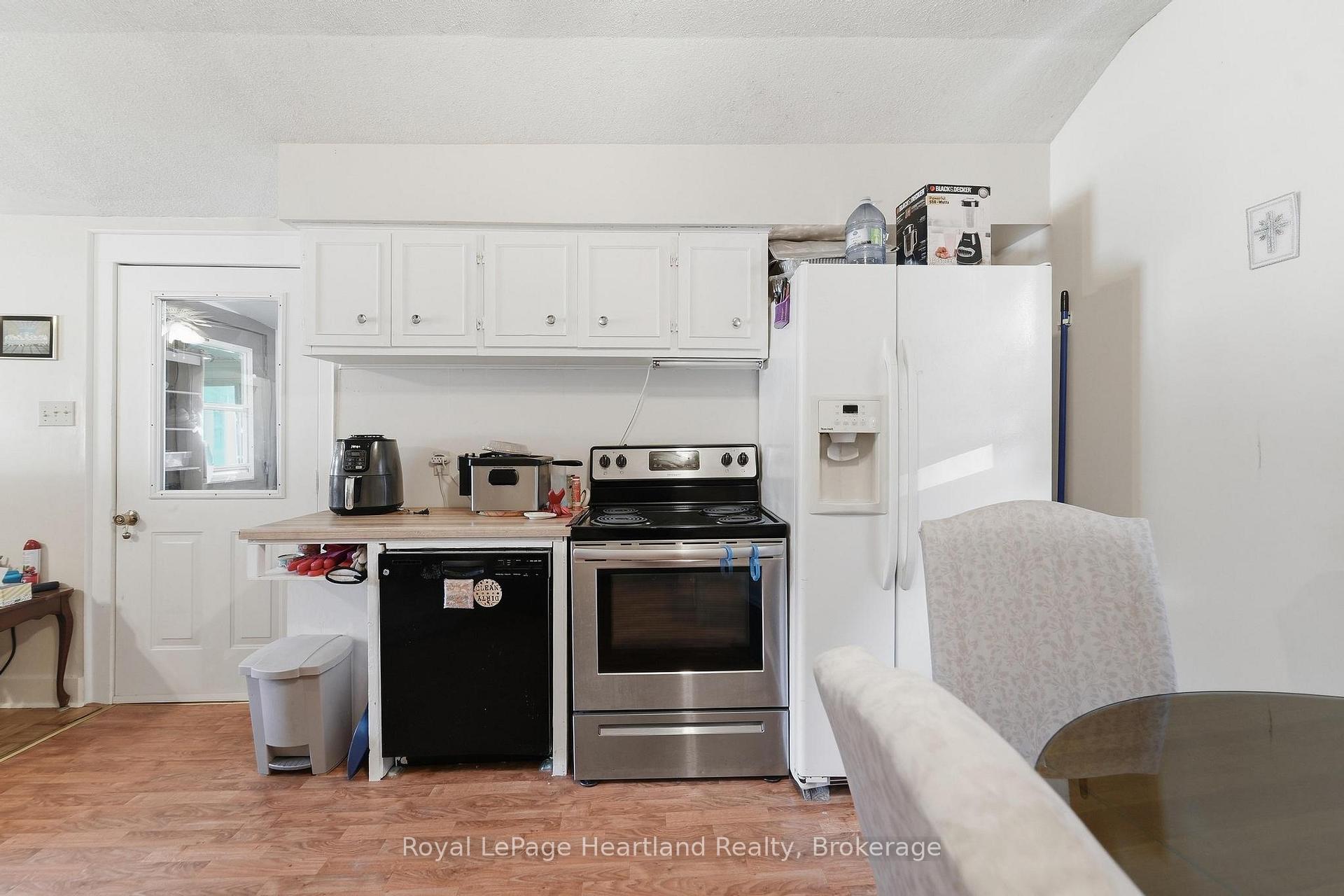 Photo 13 of 122 Fulton Street, Central Huron, Clinton — HOMEH