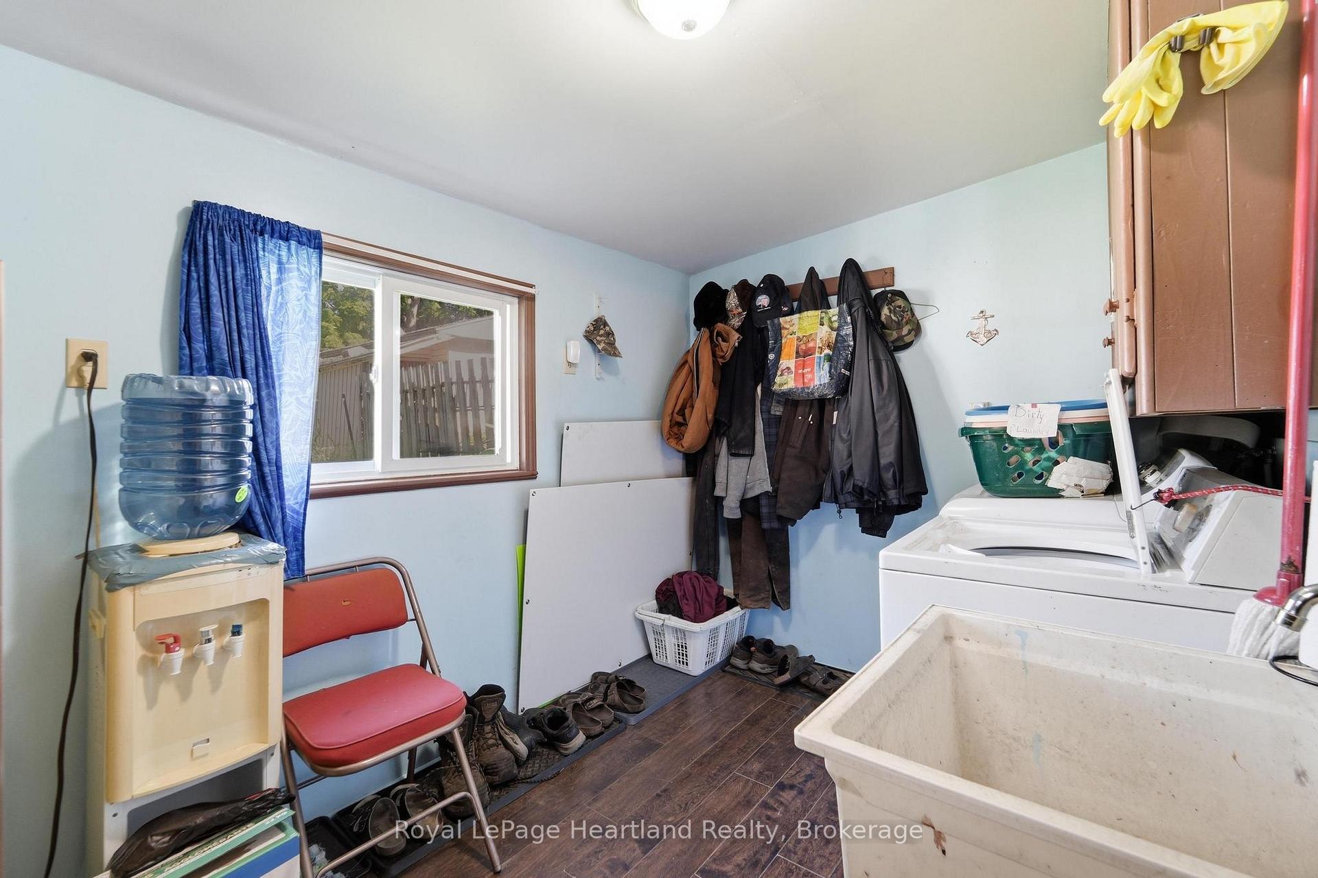 Photo 17 of 122 Fulton Street, Central Huron, Clinton — HOMEH