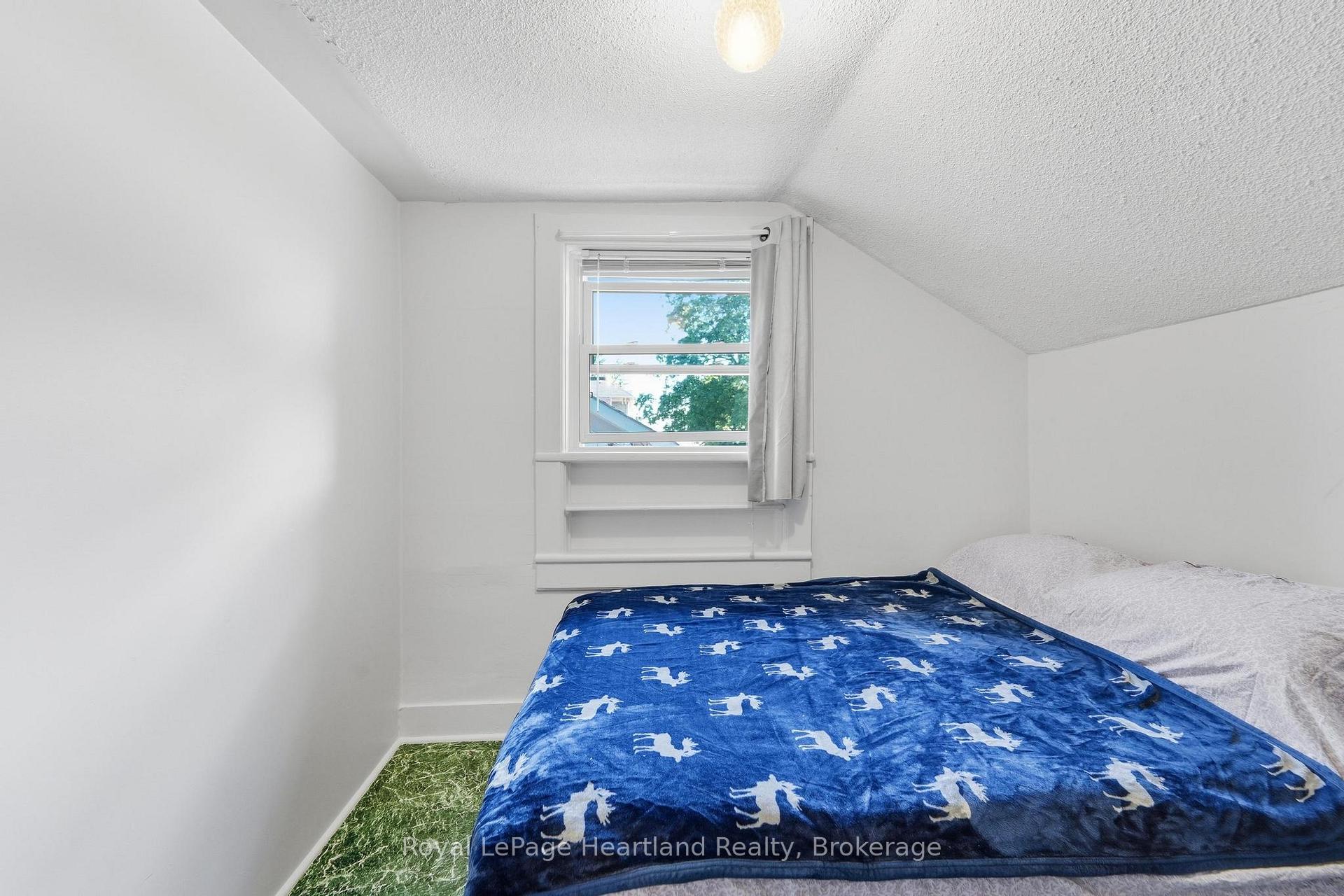 Photo 23 of 122 Fulton Street, Central Huron, Clinton — HOMEH
