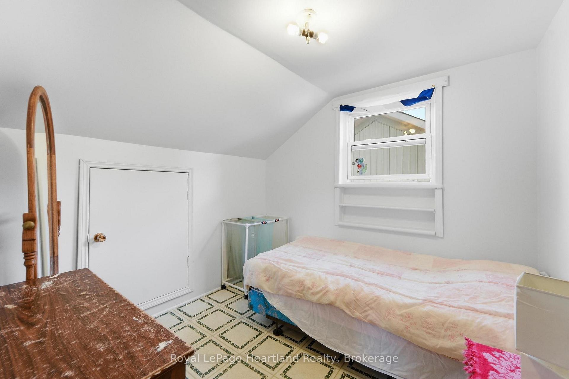 Photo 27 of 122 Fulton Street, Central Huron, Clinton — HOMEH