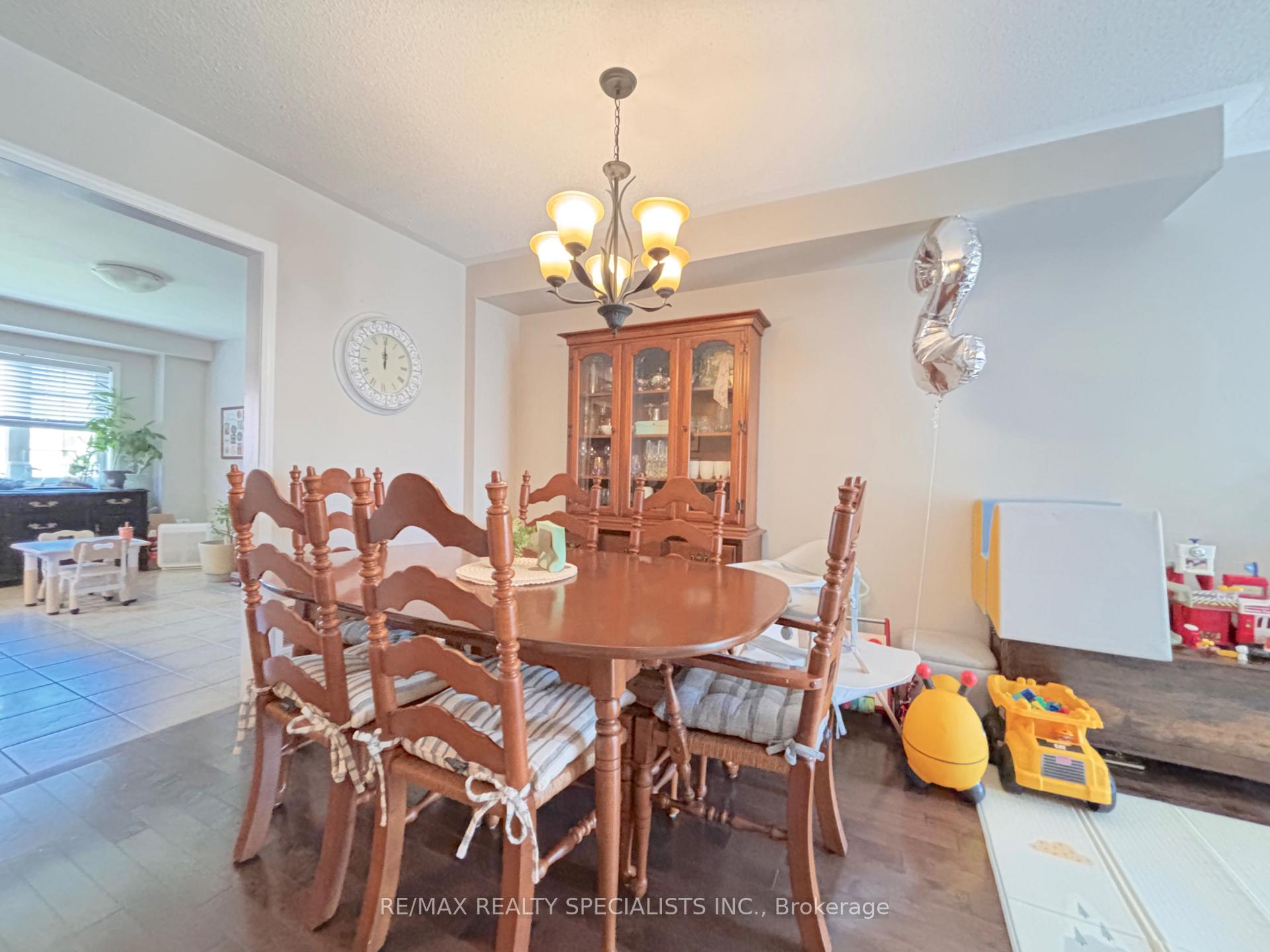 Photo 7 of Unit 53, 470 Beach Boulevard, Hamilton, Hamilton Beach — HOMEH
