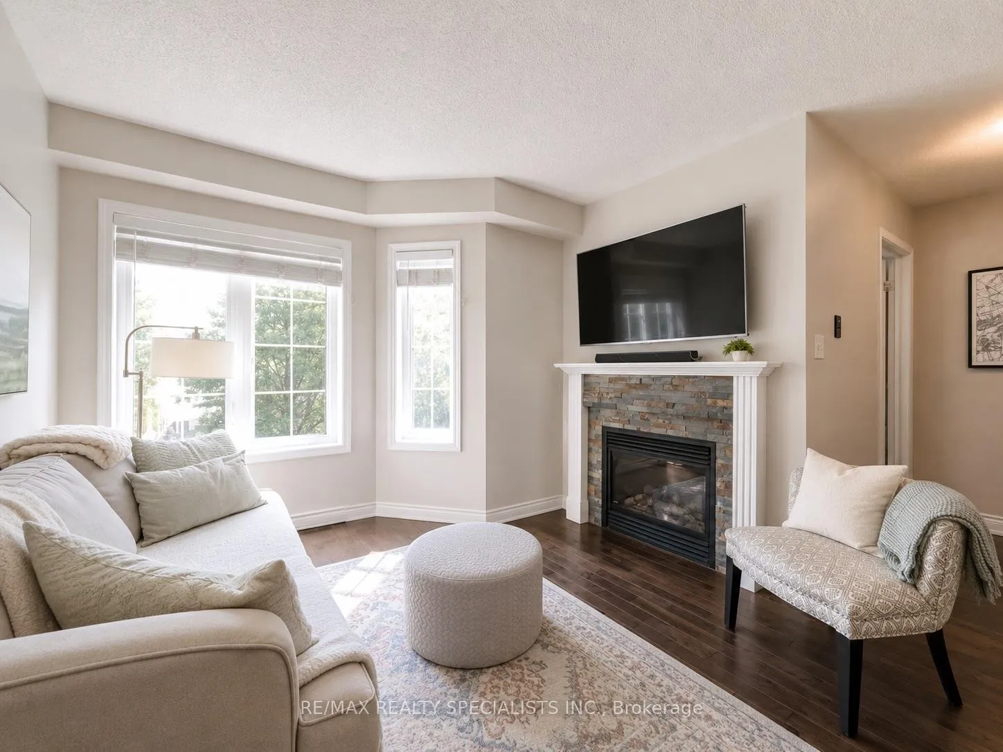 Photo 10 of Unit 53, 470 Beach Boulevard, Hamilton, Hamilton Beach — HOMEH