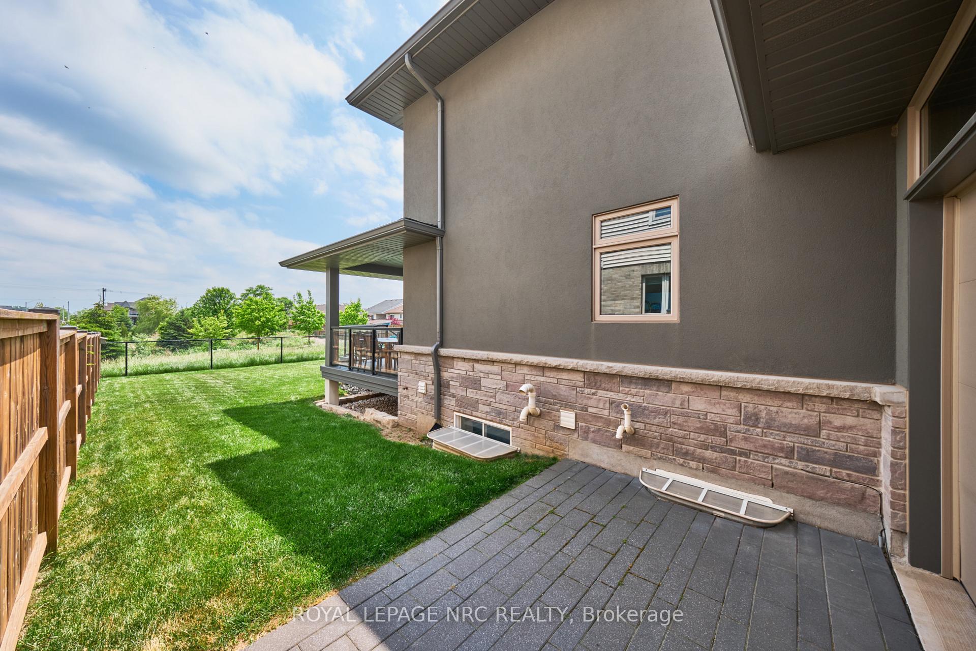 Photo 13 of 80 Days Avenue, Thorold, Hurricane/Merrittville — HOMEH
