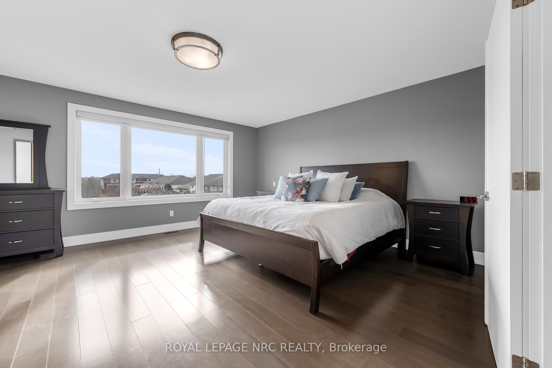 Photo 30 of 80 Days Avenue, Thorold, Hurricane/Merrittville — HOMEH