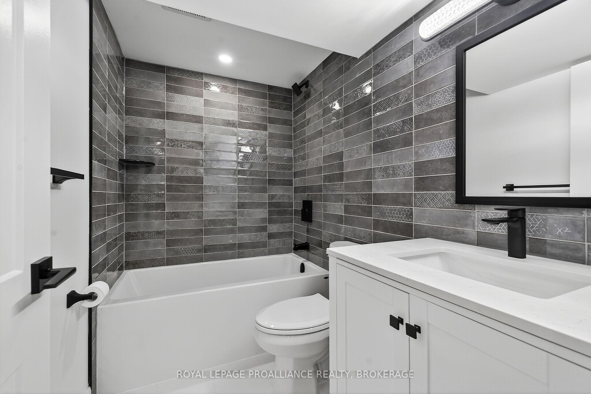 Photo 27 of 957 Oakview Avenue, Kingston, South of Taylor-Kidd Blvd — HOMEH