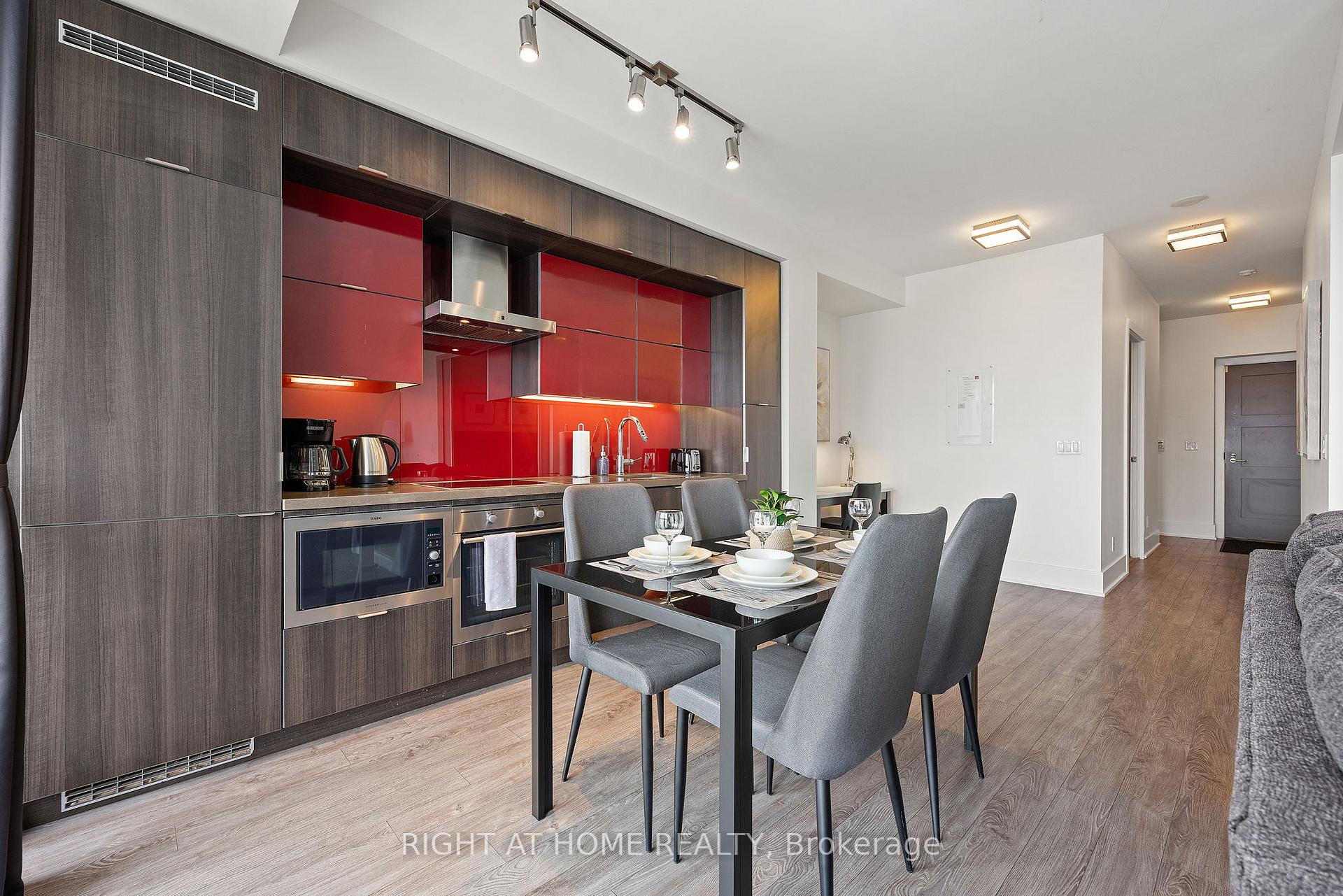 Photo 2 of Unit 3903, 300 front Street W, Toronto, Waterfront Communities — HOMEH