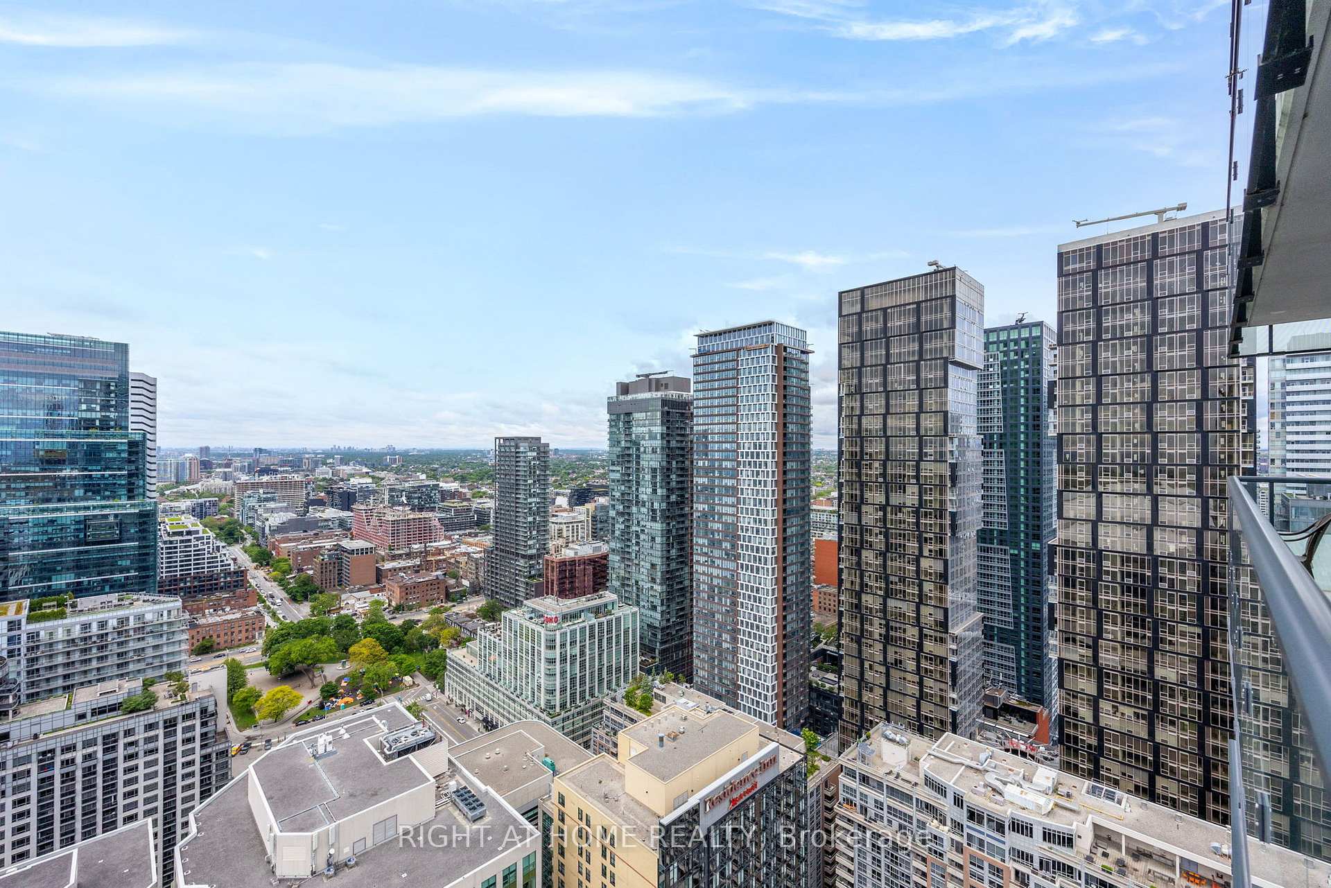 Photo 26 of Unit 3903, 300 front Street W, Toronto, Waterfront Communities — HOMEH