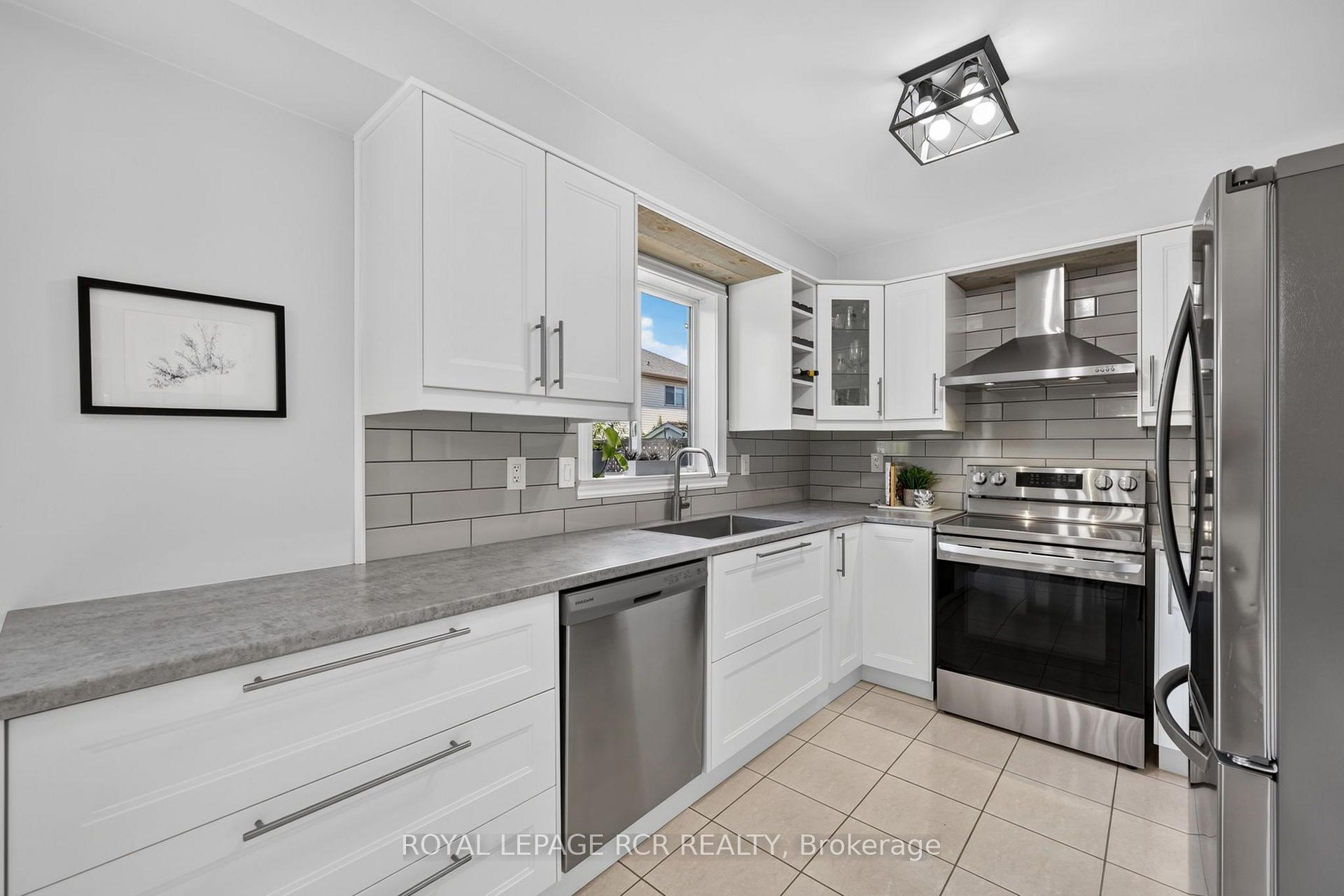 Photo 12 of 95 Waters Boulevard, Milton, Dempsey — HOMEH