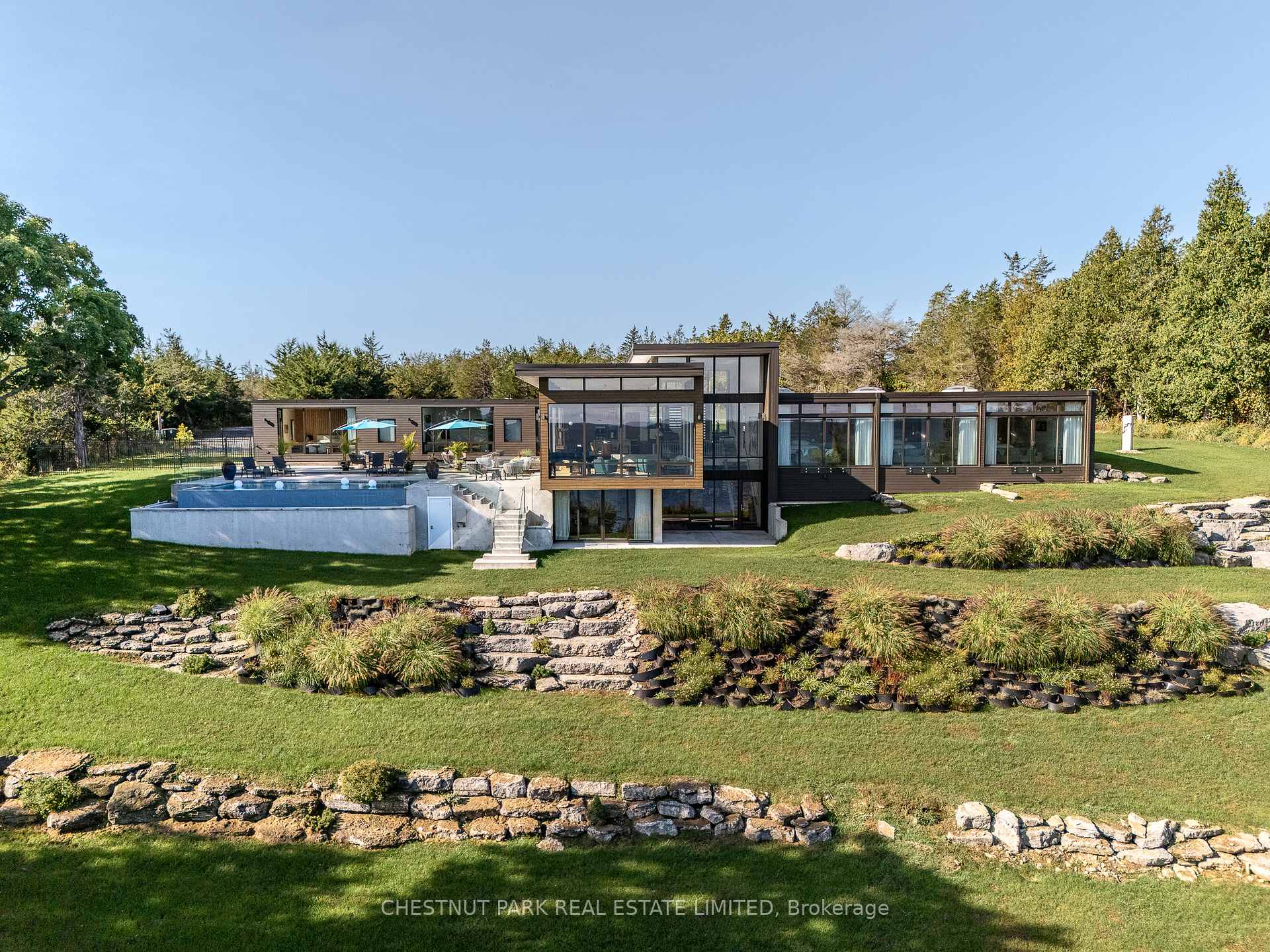 Photo 2 of 1641 County Road 13, Prince Edward County, South Marysburg Ward — HOMEH