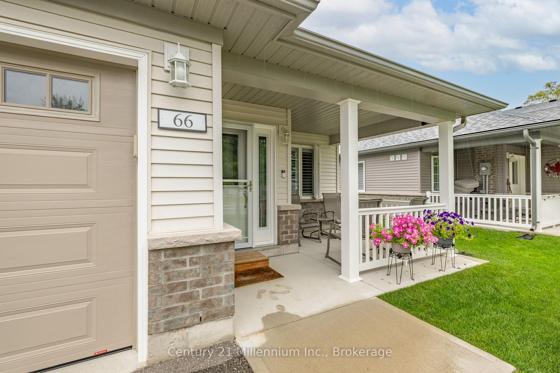 Photo 3 of 66 Ivy Crescent, Wasaga Beach — HOMEH