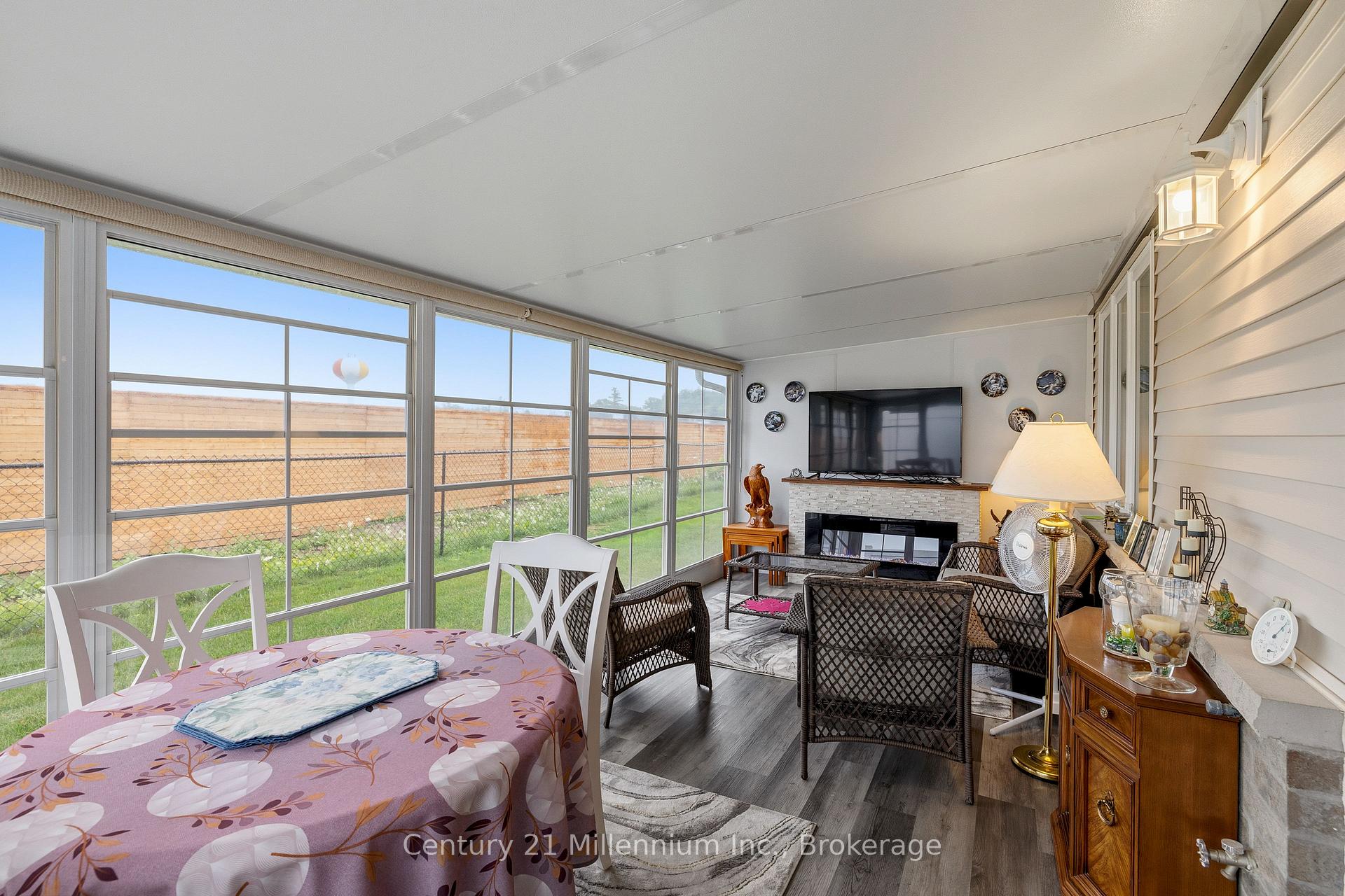 Photo 23 of 66 Ivy Crescent, Wasaga Beach — HOMEH