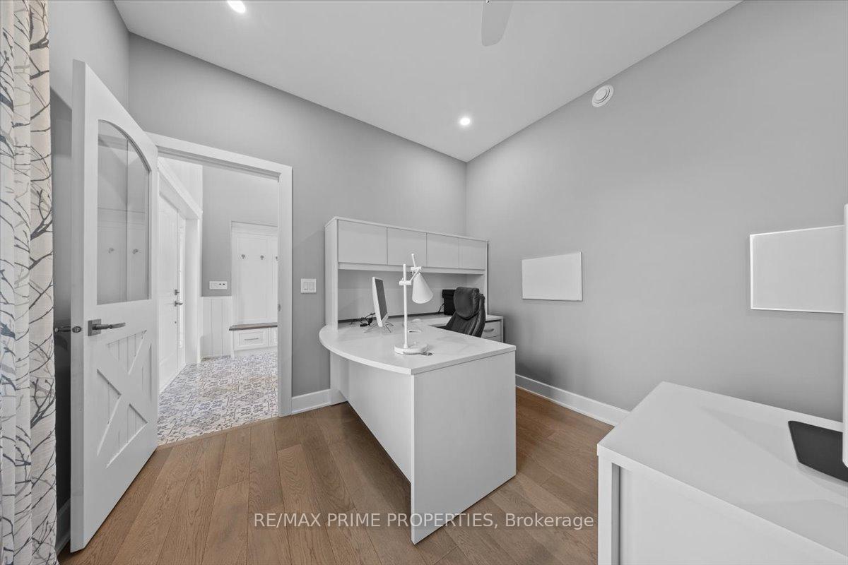 Photo 5 of 2440 Emmett Road, Ottawa, Cumberland West — HOMEH