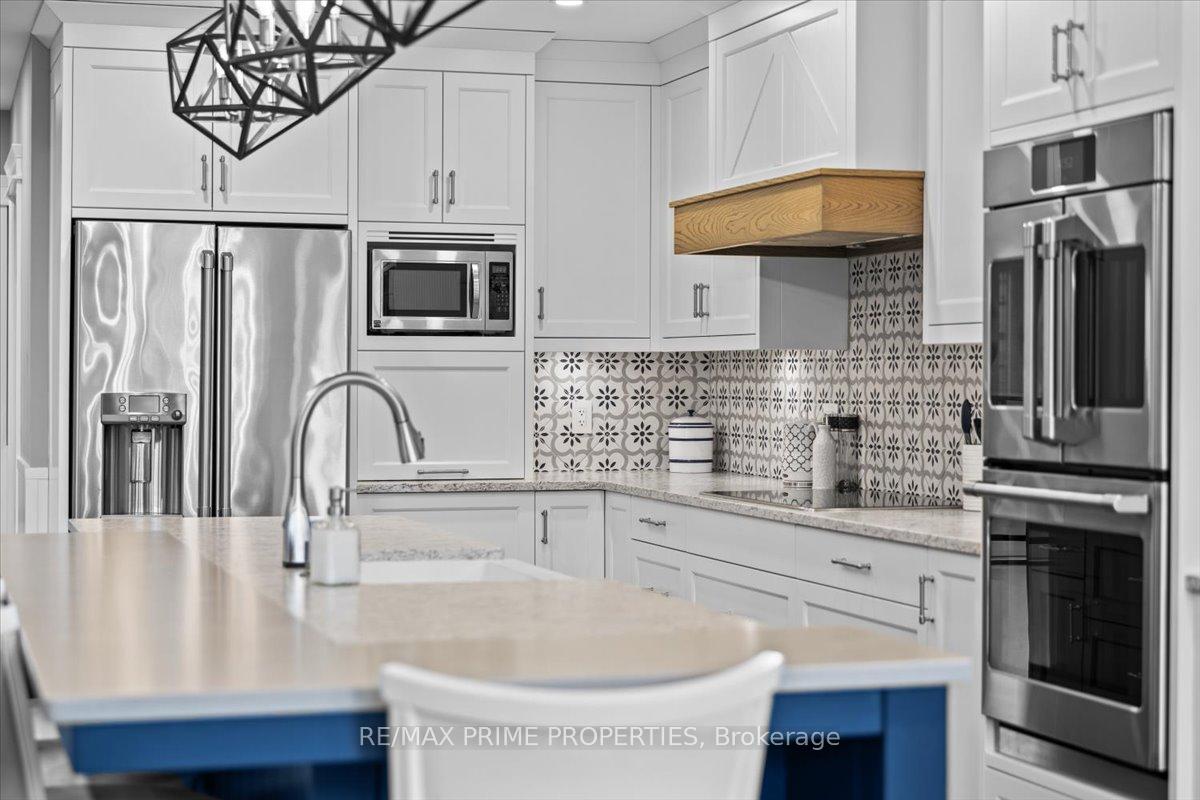 Photo 13 of 2440 Emmett Road, Ottawa, Cumberland West — HOMEH