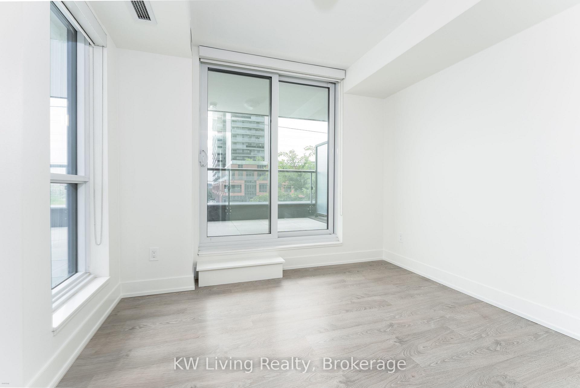 Photo 7 of Unit 207, 2550 Simcoe Street N, Oshawa, Windfields — HOMEH