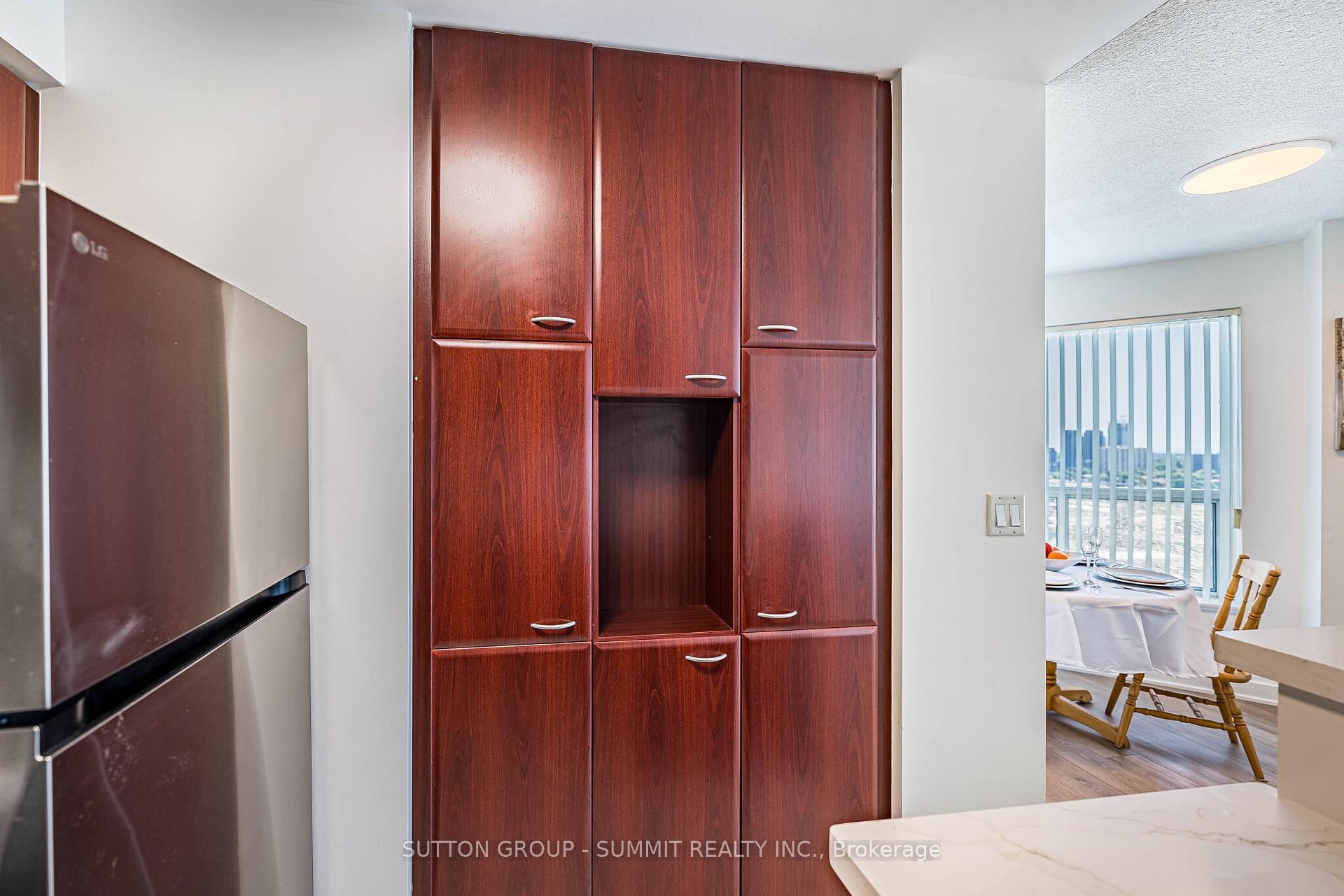 Photo 12 of Unit 2605, 38 Lee Centre Drive, Scarborough, Woburn — HOMEH