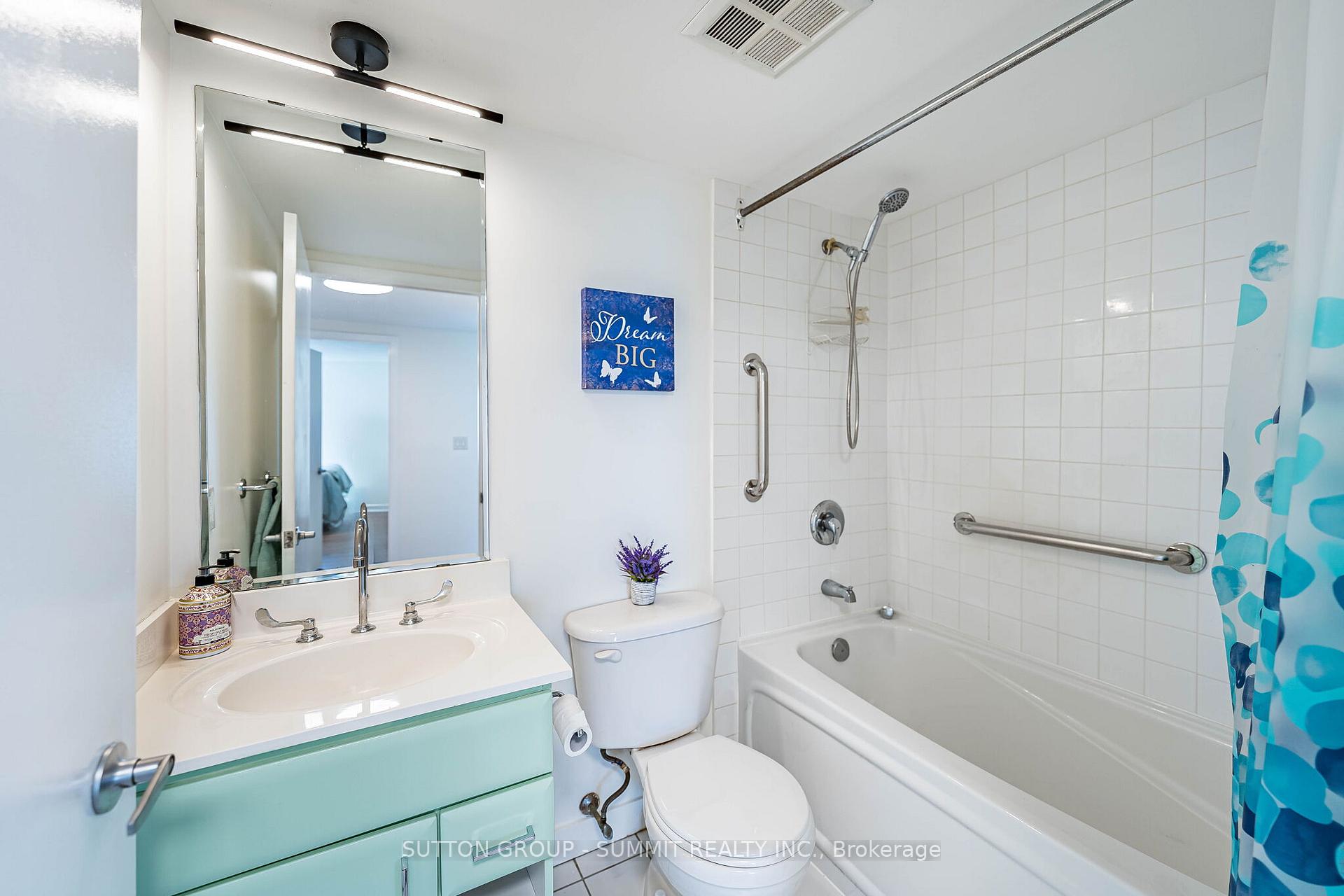 Photo 26 of Unit 2605, 38 Lee Centre Drive, Scarborough, Woburn — HOMEH