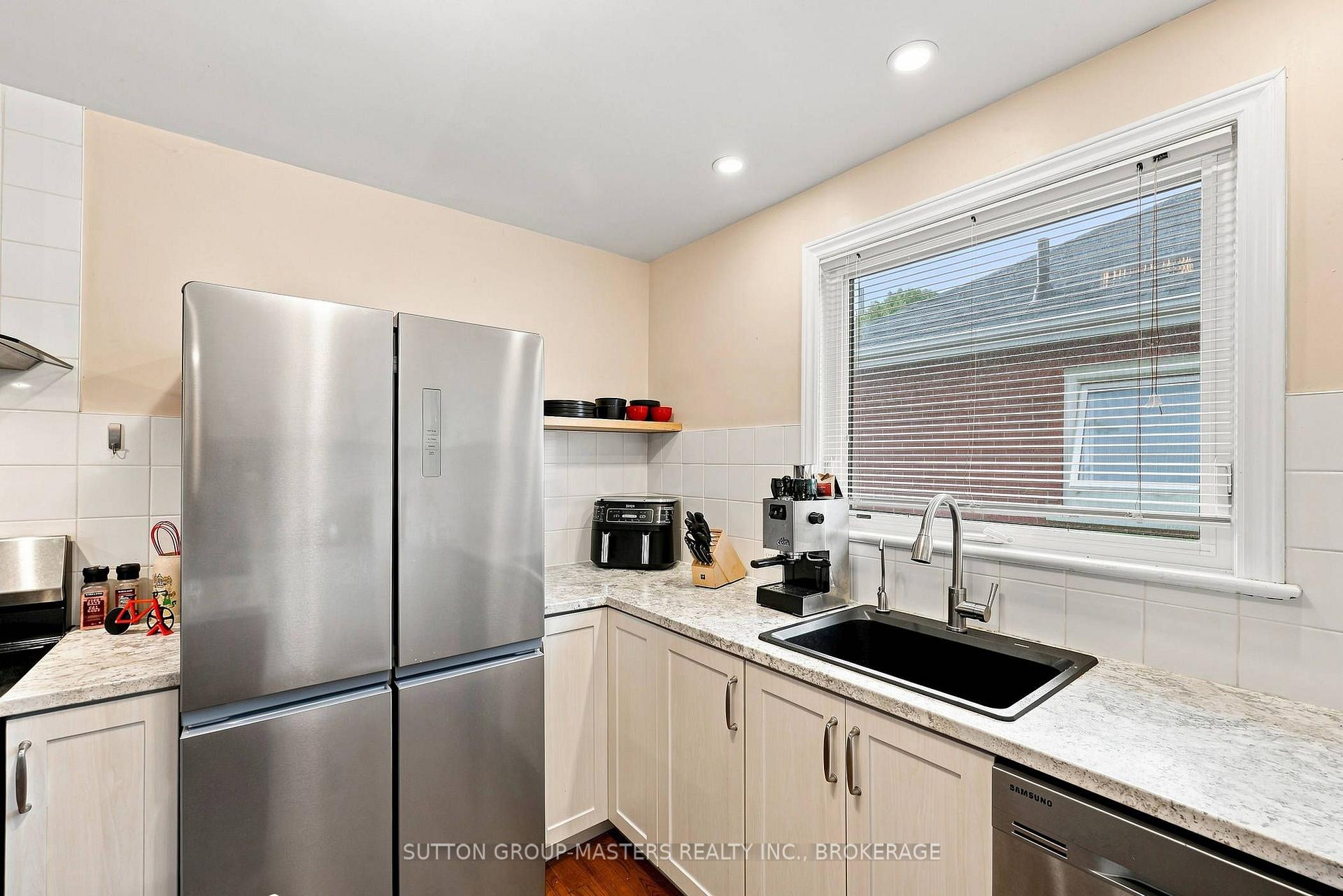 Photo 13 of 443 College Street, Kingston, Central City East — HOMEH