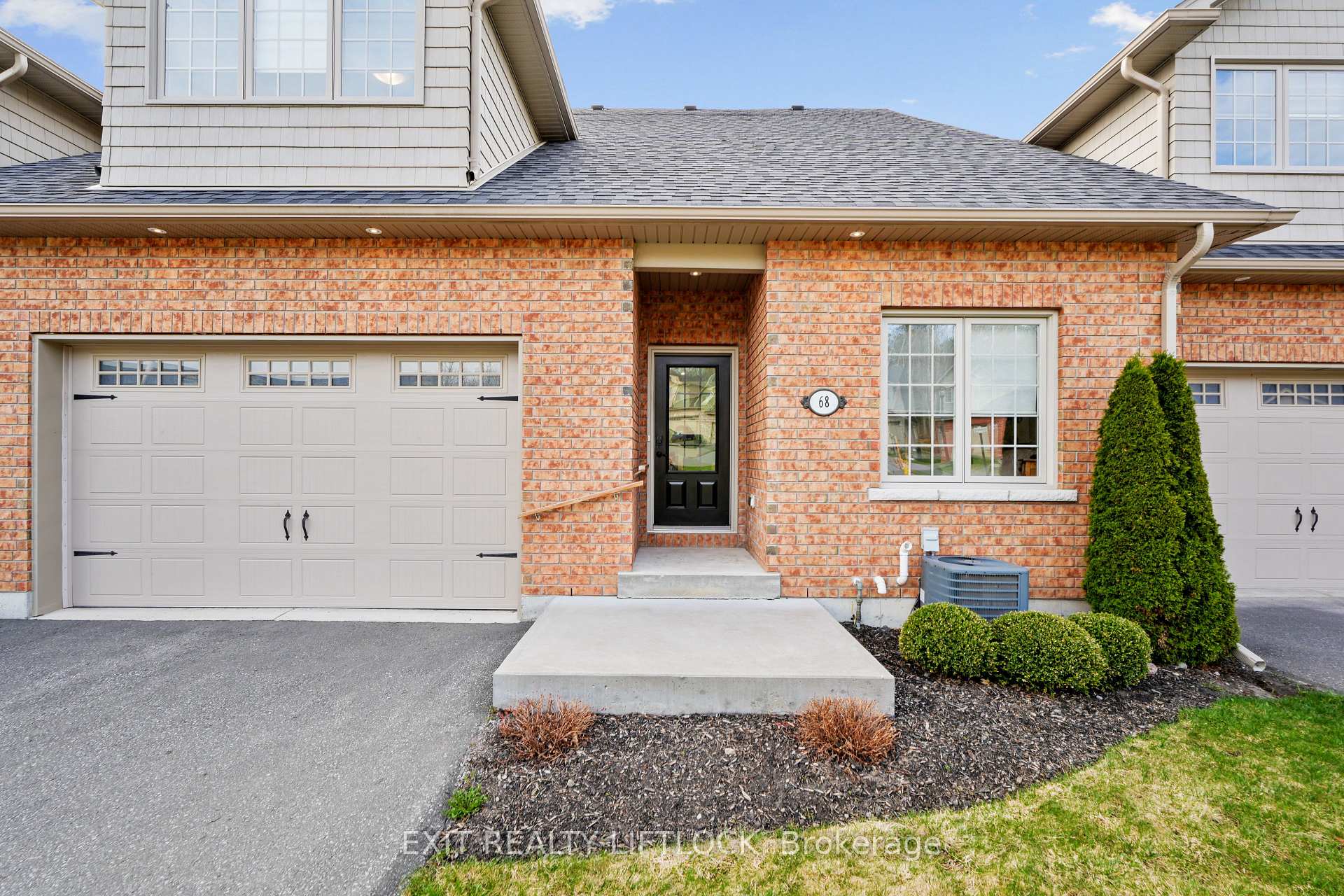 Photo of Unit 10, 68 Blossom Court