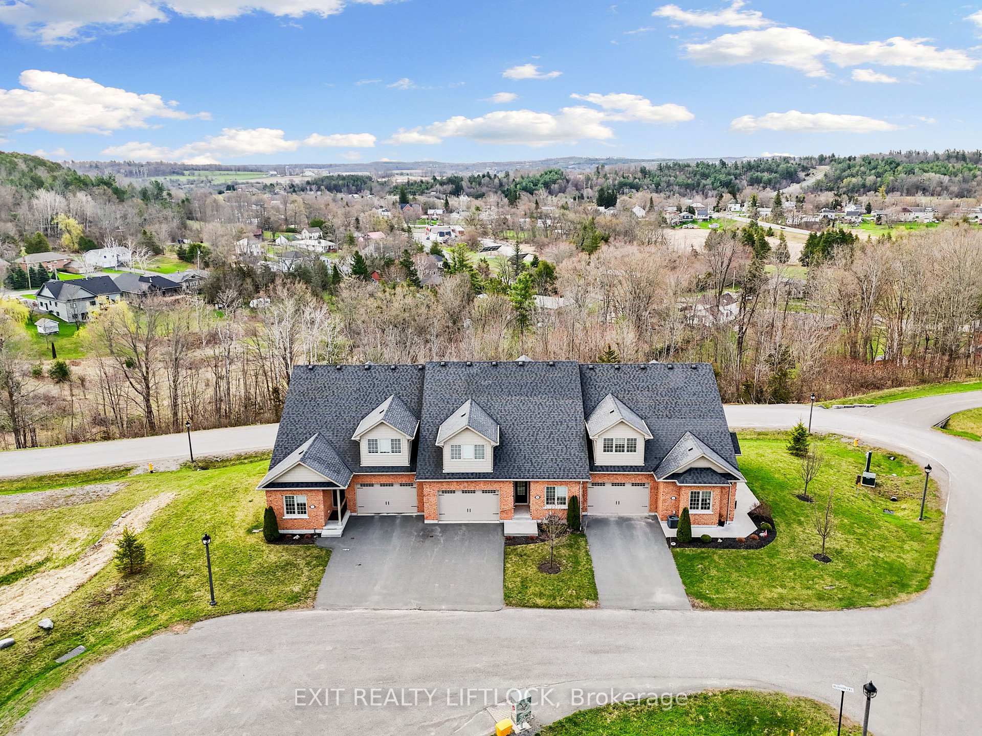 Photo 3 of Unit 10, 68 Blossom Court, Trent Hills, Warkworth — HOMEH