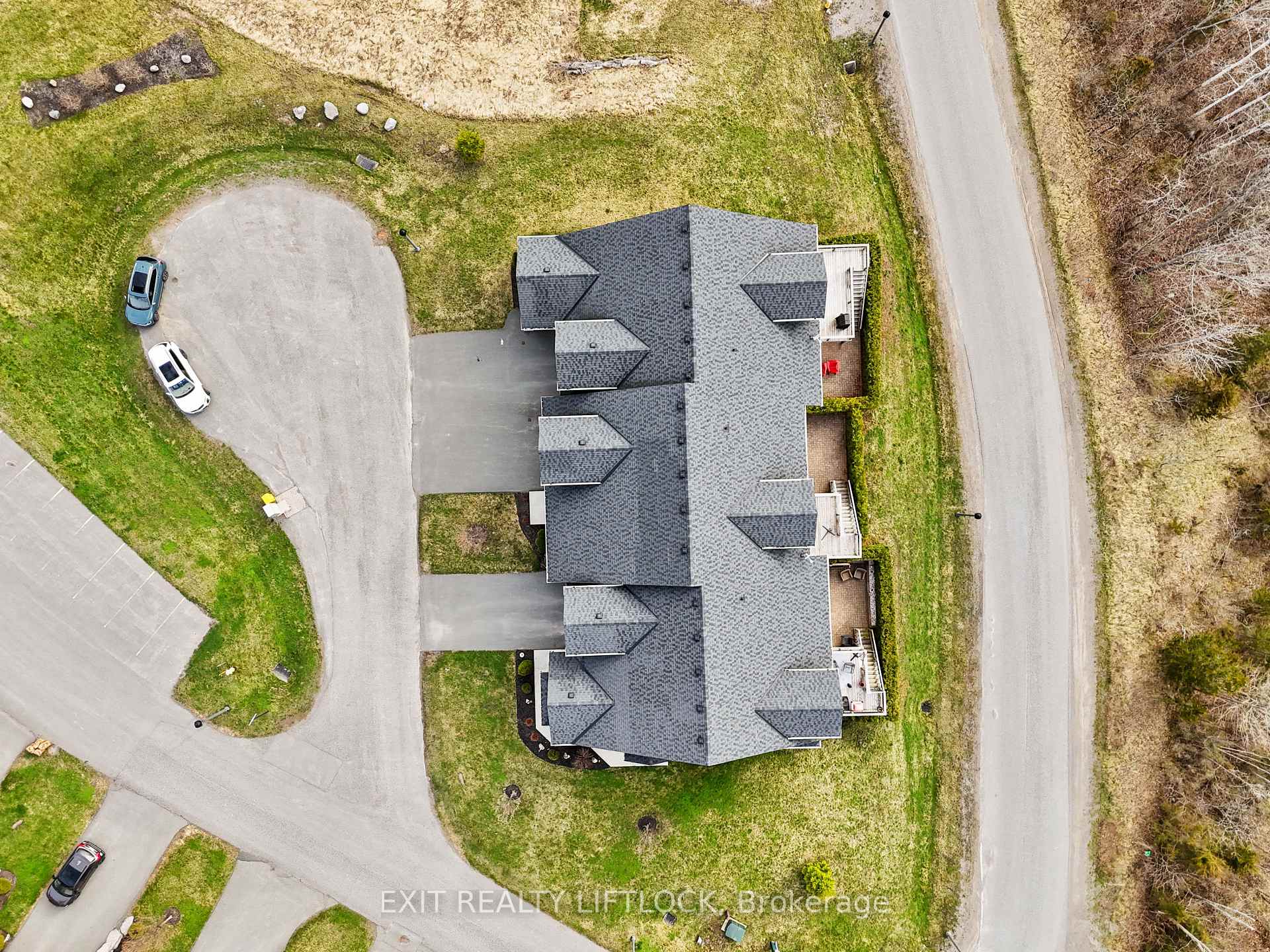 Photo 5 of Unit 10, 68 Blossom Court, Trent Hills, Warkworth — HOMEH