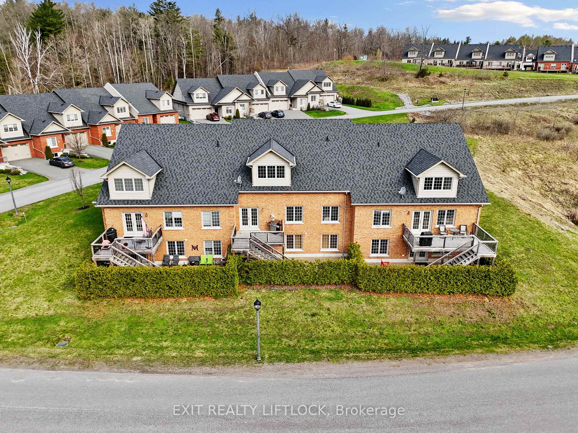 Photo 8 of Unit 10, 68 Blossom Court, Trent Hills, Warkworth — HOMEH