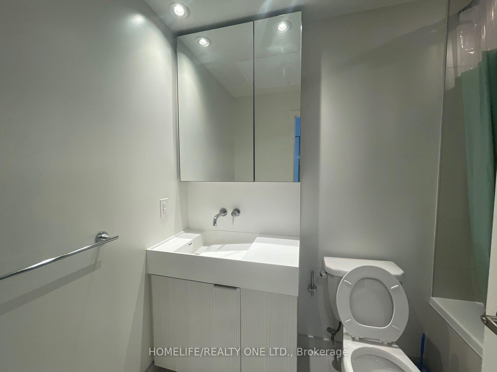 Photo 7 of Unit 2911, 20 Richardson Street, Toronto, Waterfront Communities — HOMEH