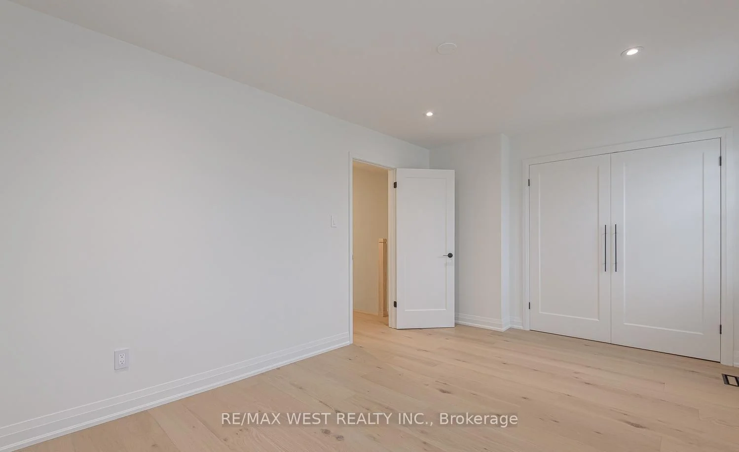 Photo 44 of Unit 67, 900 Central Park Drive, Brampton, Northgate — HOMEH