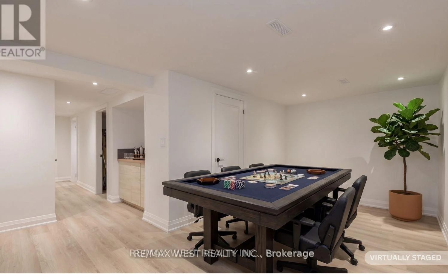 Photo 57 of Unit 67, 900 Central Park Drive, Brampton, Northgate — HOMEH