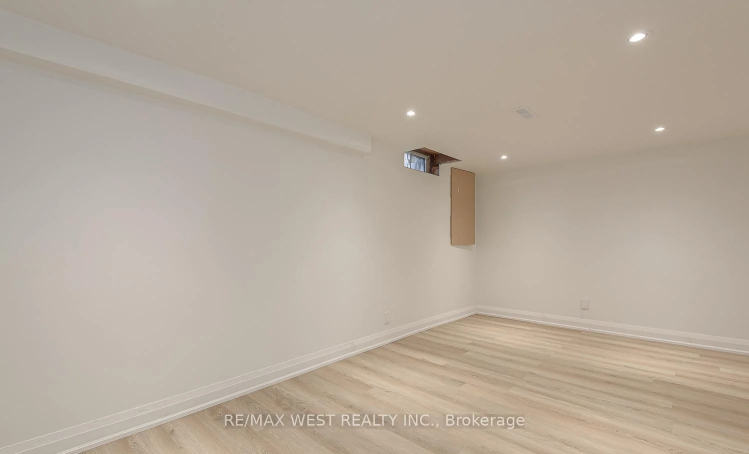 Photo 58 of Unit 67, 900 Central Park Drive, Brampton, Northgate — HOMEH