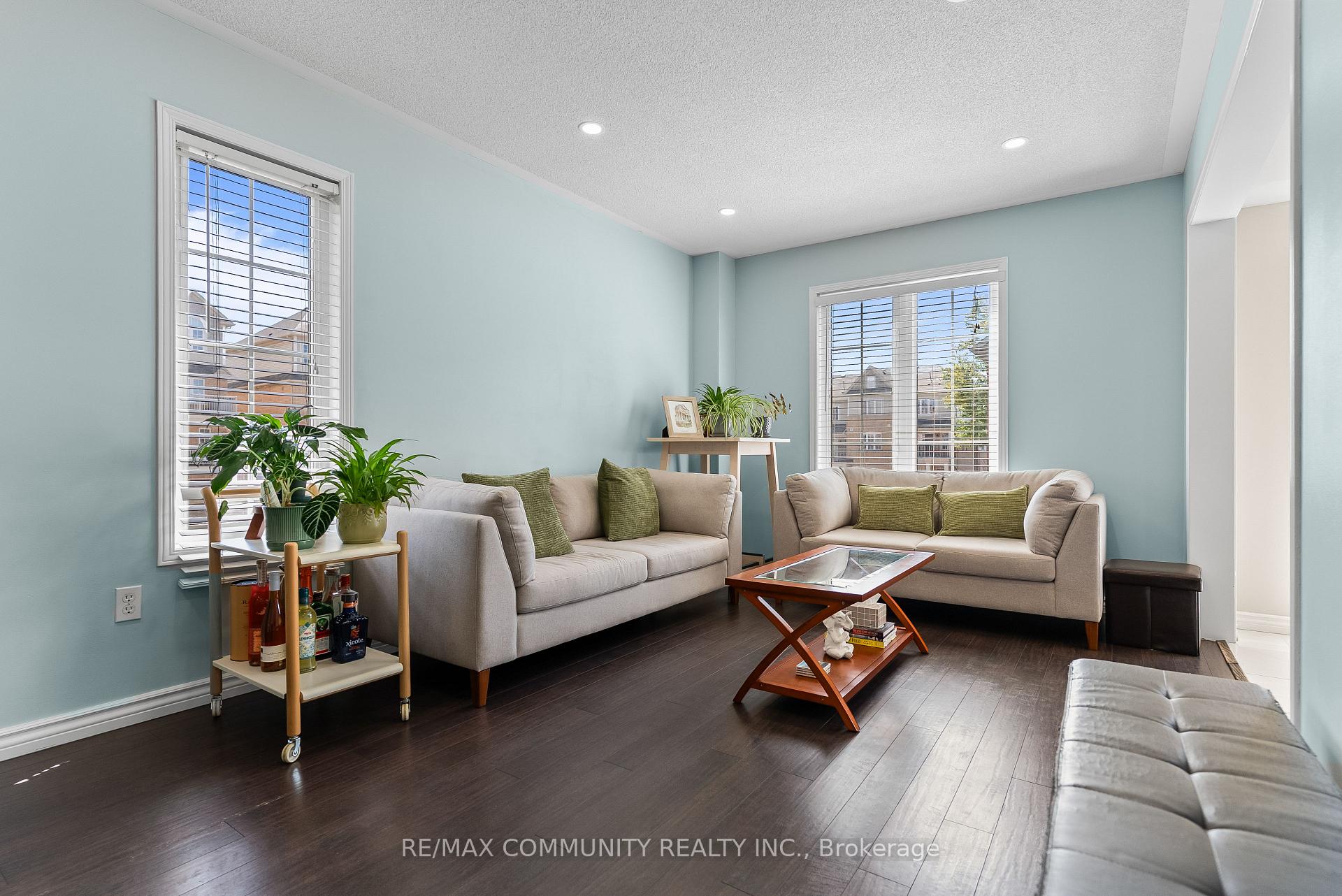 Photo 13 of 32 Bartolo Lane, Ajax, Central — HOMEH