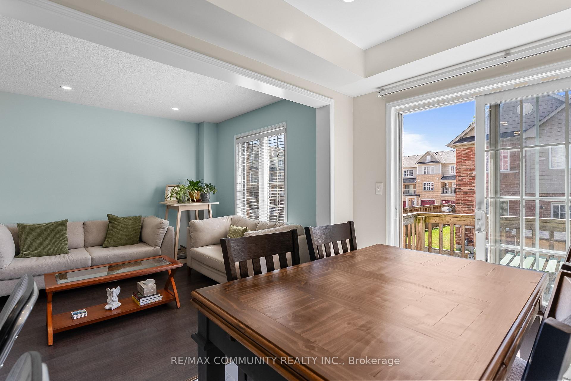 Photo 14 of 32 Bartolo Lane, Ajax, Central — HOMEH