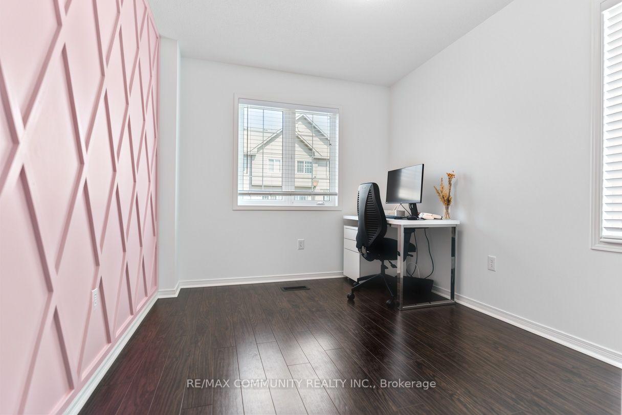 Photo 19 of 32 Bartolo Lane, Ajax, Central — HOMEH
