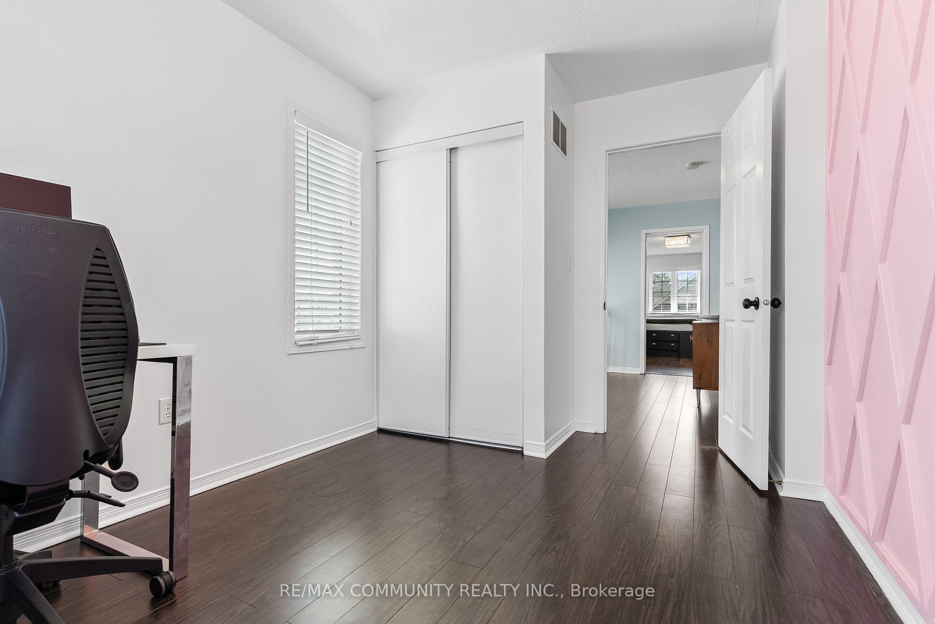 Photo 20 of 32 Bartolo Lane, Ajax, Central — HOMEH