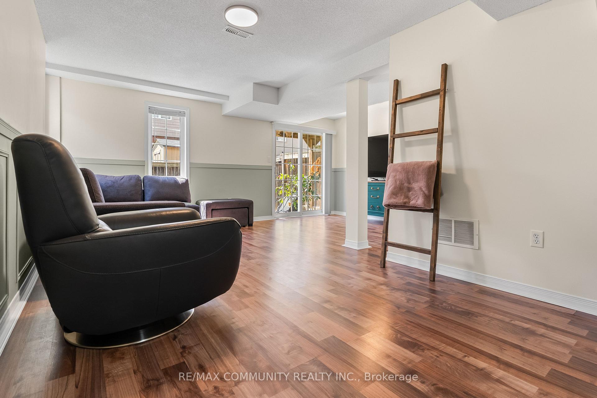 Photo 35 of 32 Bartolo Lane, Ajax, Central — HOMEH
