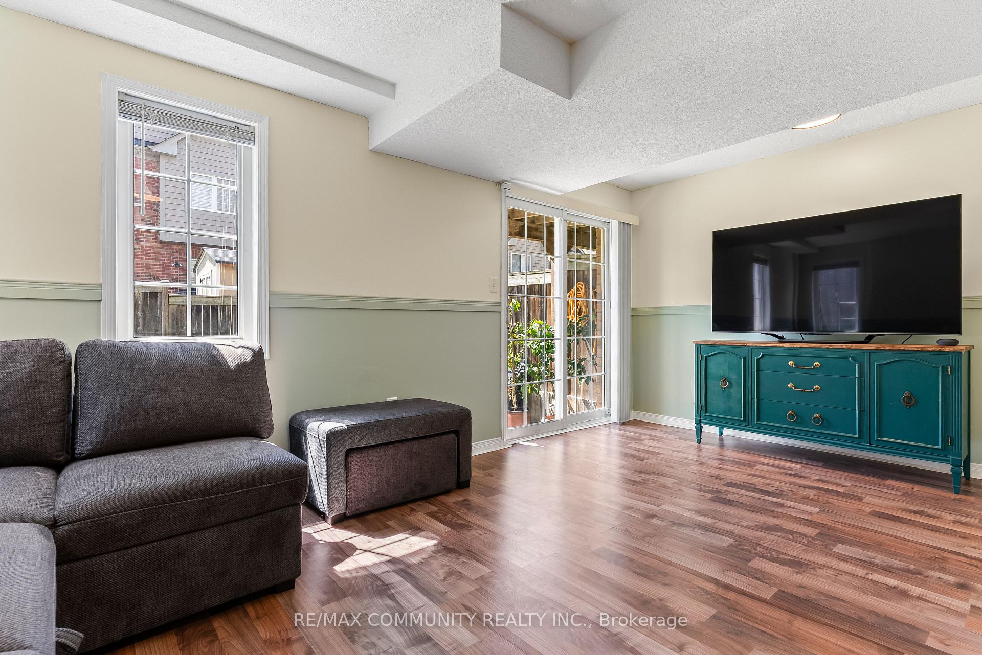 Photo 37 of 32 Bartolo Lane, Ajax, Central — HOMEH